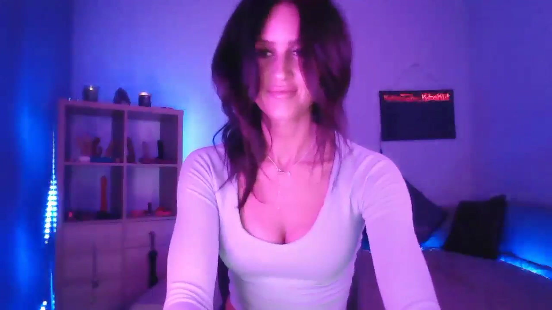 Gallery image thumbnail from DakotaCox's myfreecams stream on, 08/16/2024, 03:30 image 2 of 20