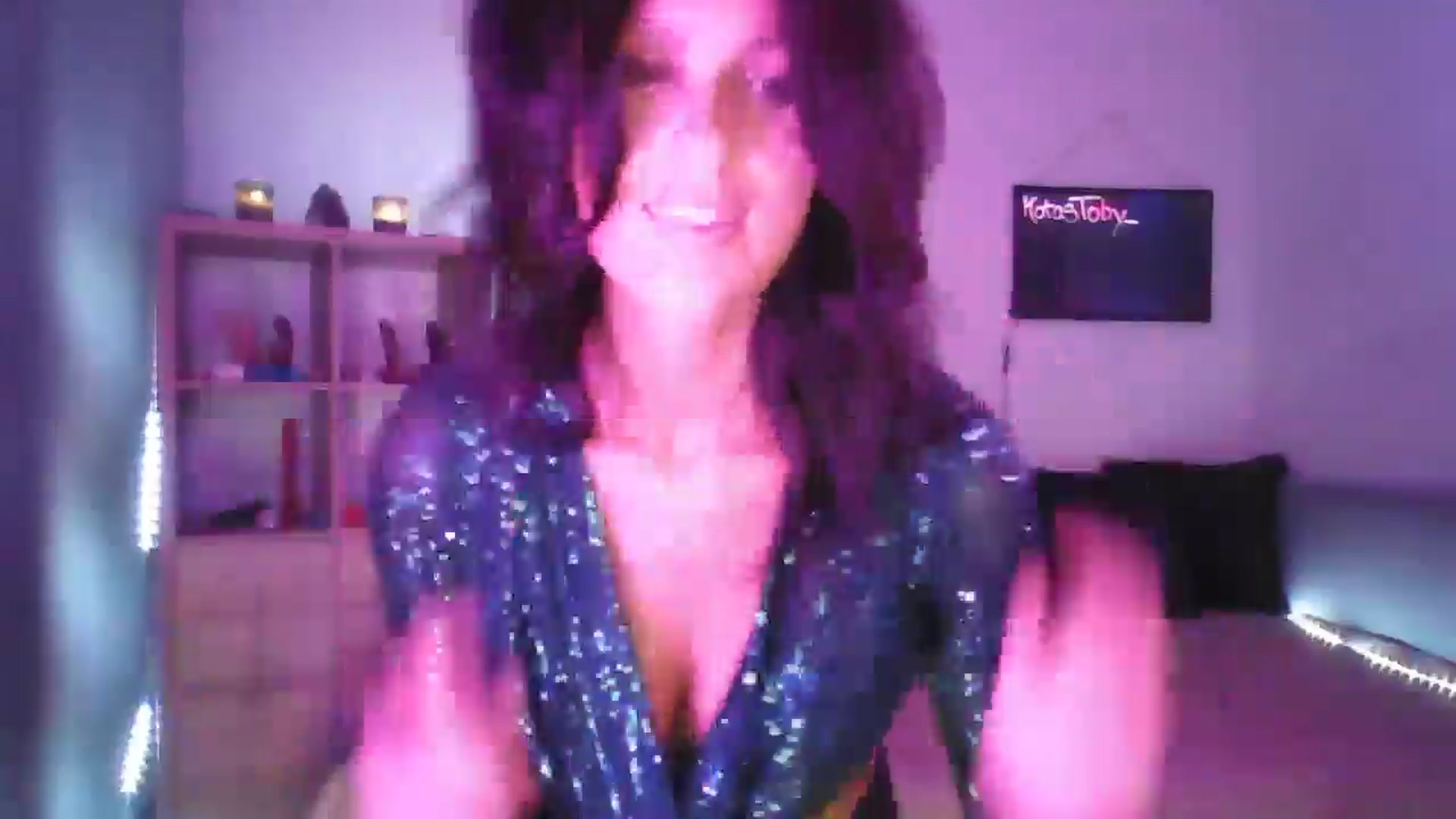 Gallery image thumbnail from DakotaCox's myfreecams stream on, 09/07/2024, 02:57 image 14 of 20