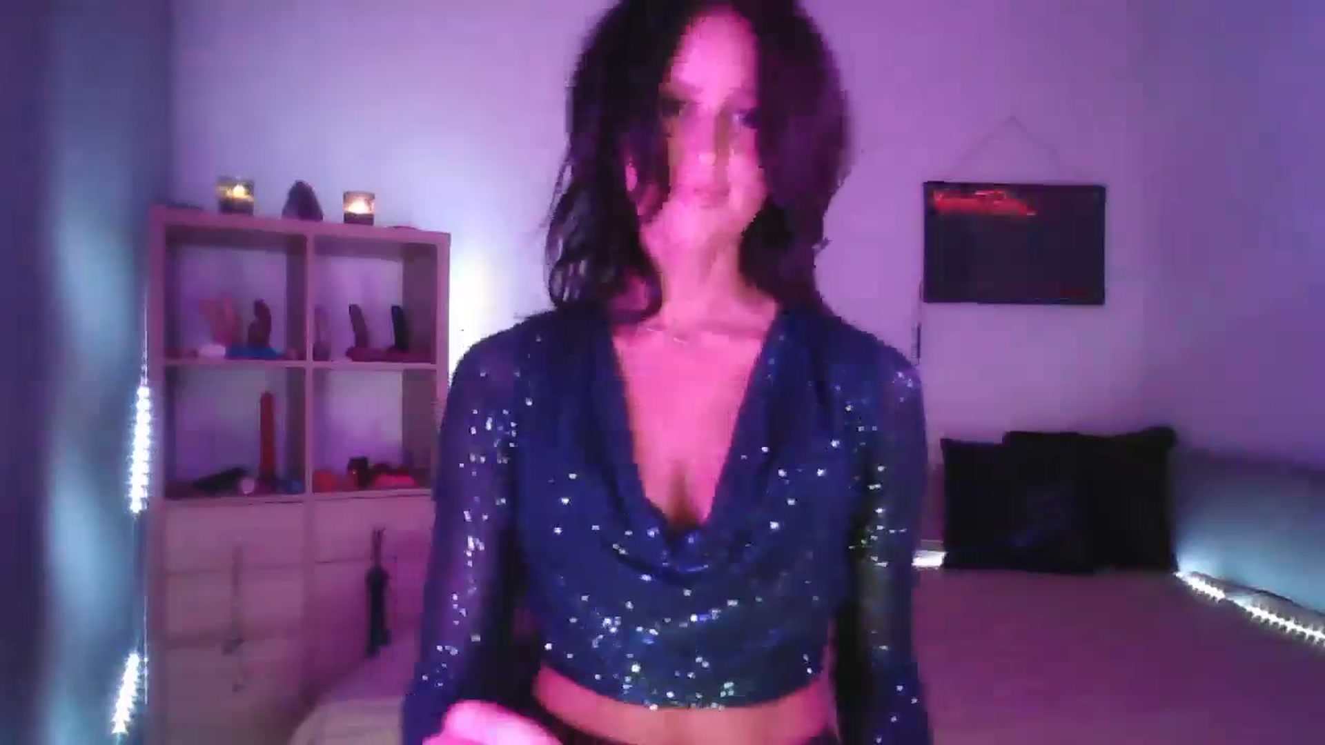 Gallery image thumbnail from DakotaCox's myfreecams stream on, 09/07/2024, 02:57 image 8 of 20