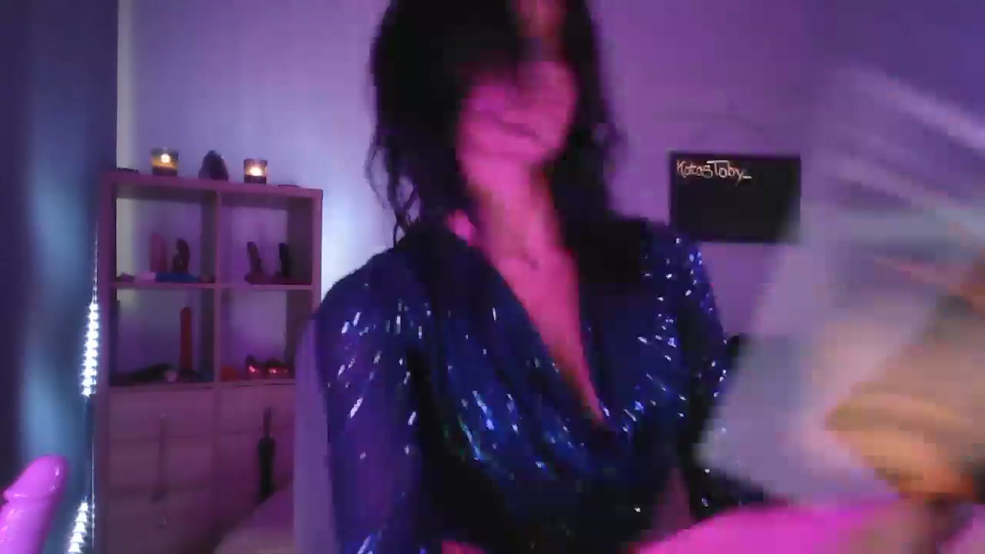Gallery image thumbnail from DakotaCox's myfreecams stream on, 09/07/2024, 05:46 image 6 of 20