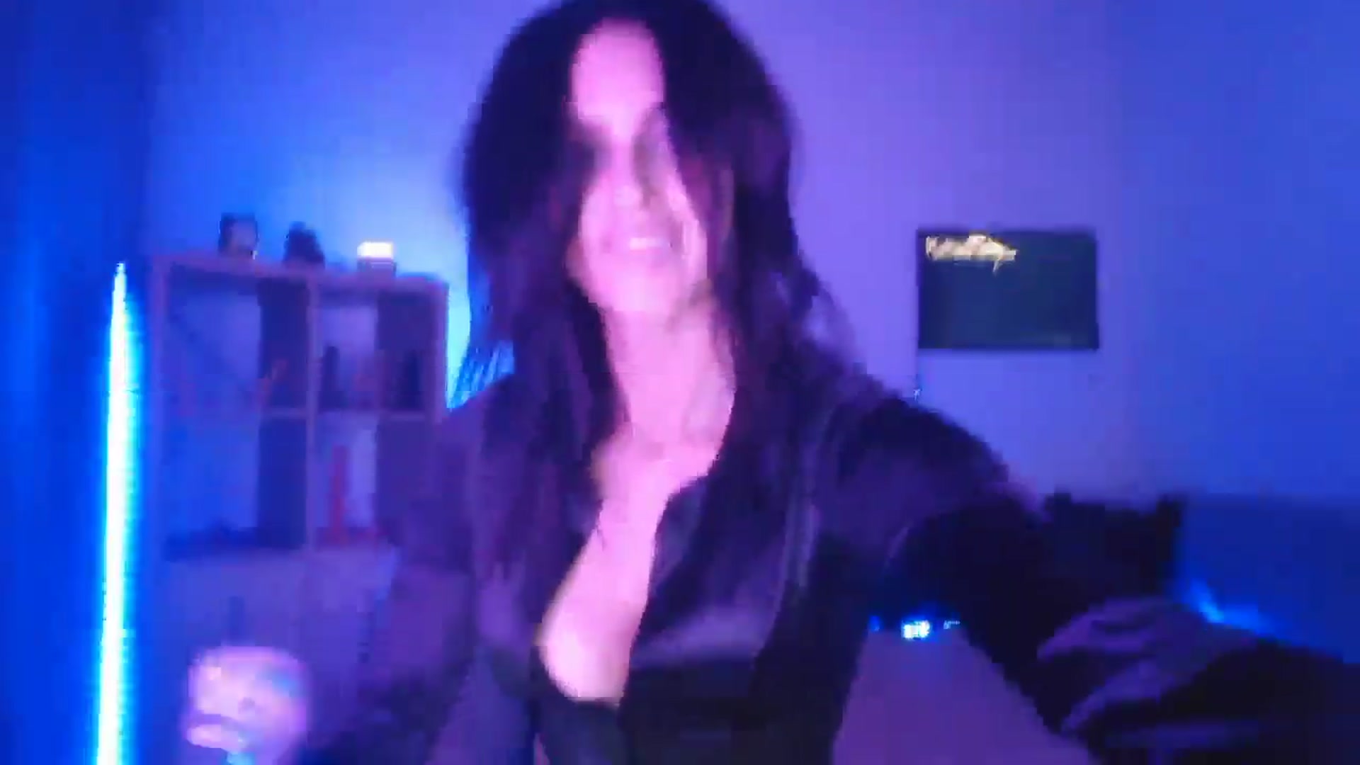 Gallery image thumbnail from DakotaCox's myfreecams stream on, 12/07/2024, 05:26 image 15 of 20