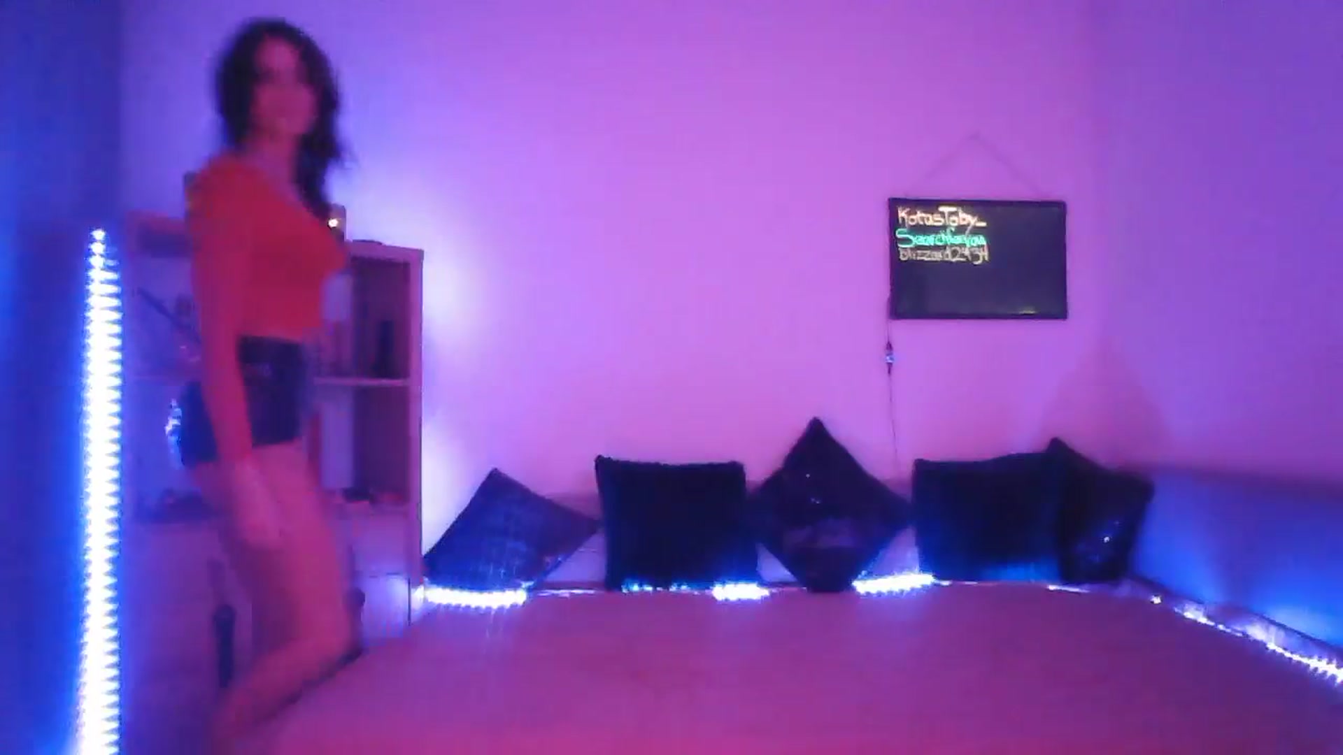 Gallery image thumbnail from DakotaCox's myfreecams stream on, 01/11/2025, 05:28 image 8 of 20