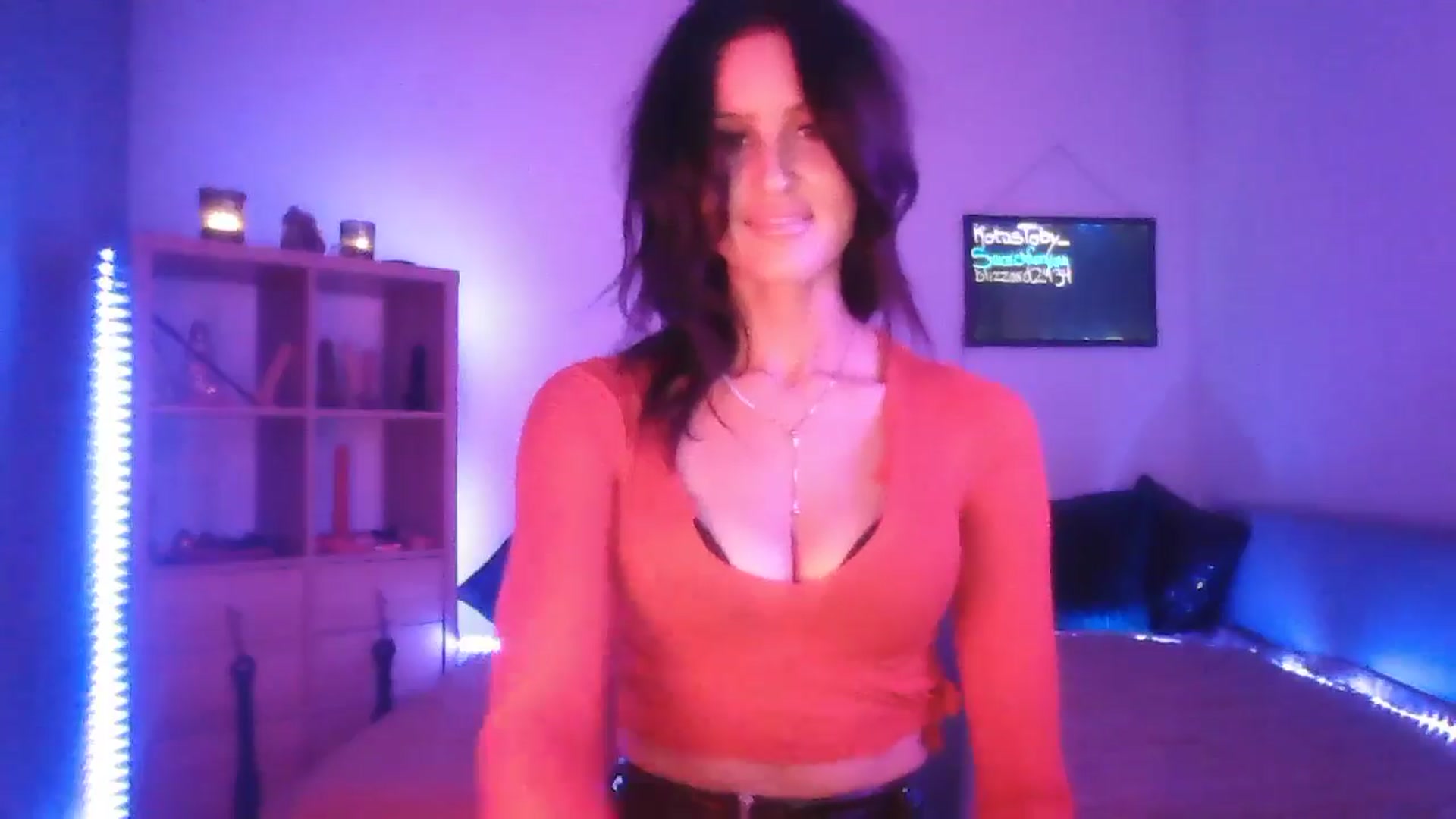 Gallery image thumbnail from DakotaCox's myfreecams stream on, 01/11/2025, 05:28 image 7 of 20