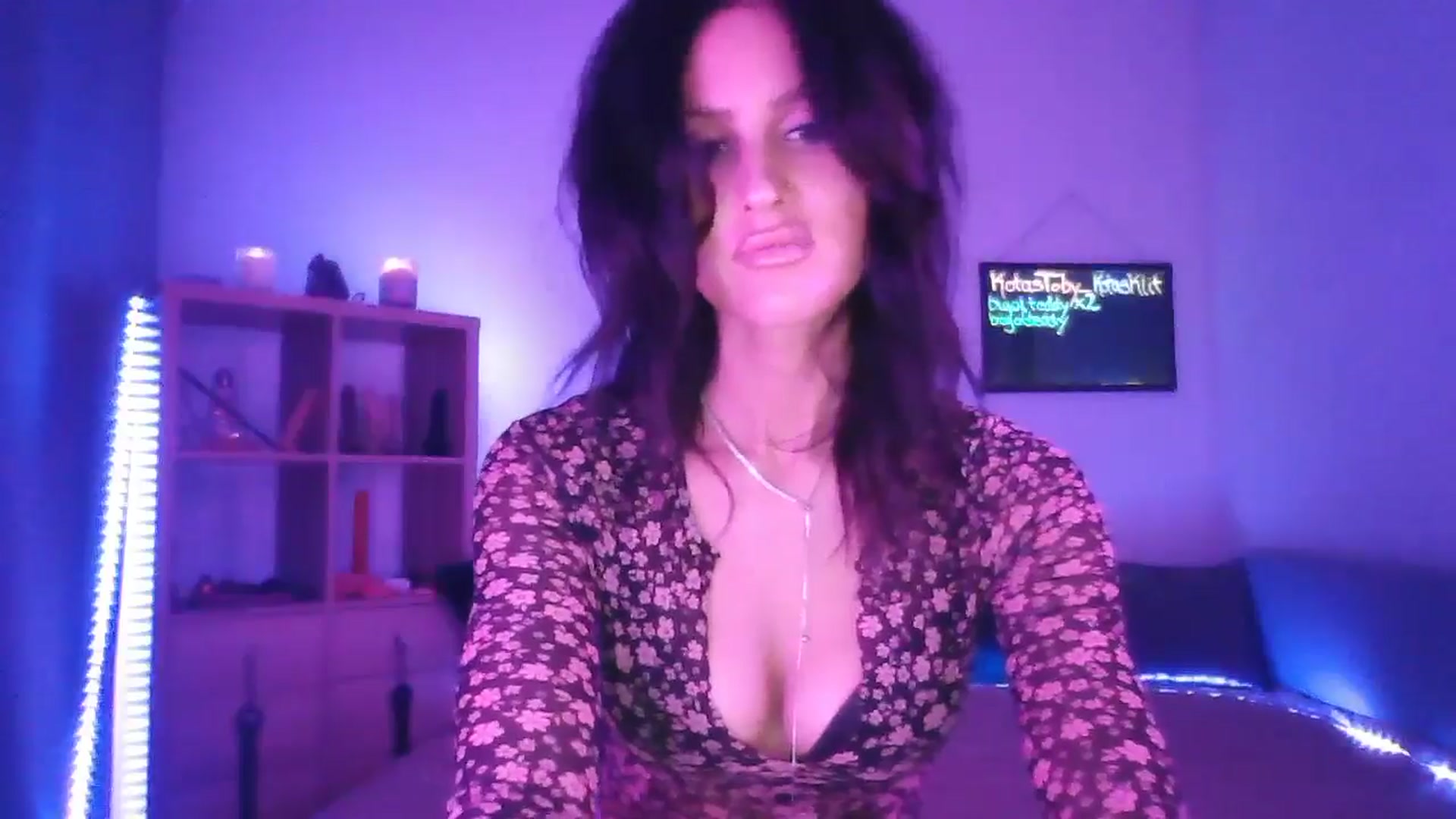 Gallery image thumbnail from DakotaCox's myfreecams stream on, 01/14/2025, 05:40 image 11 of 20