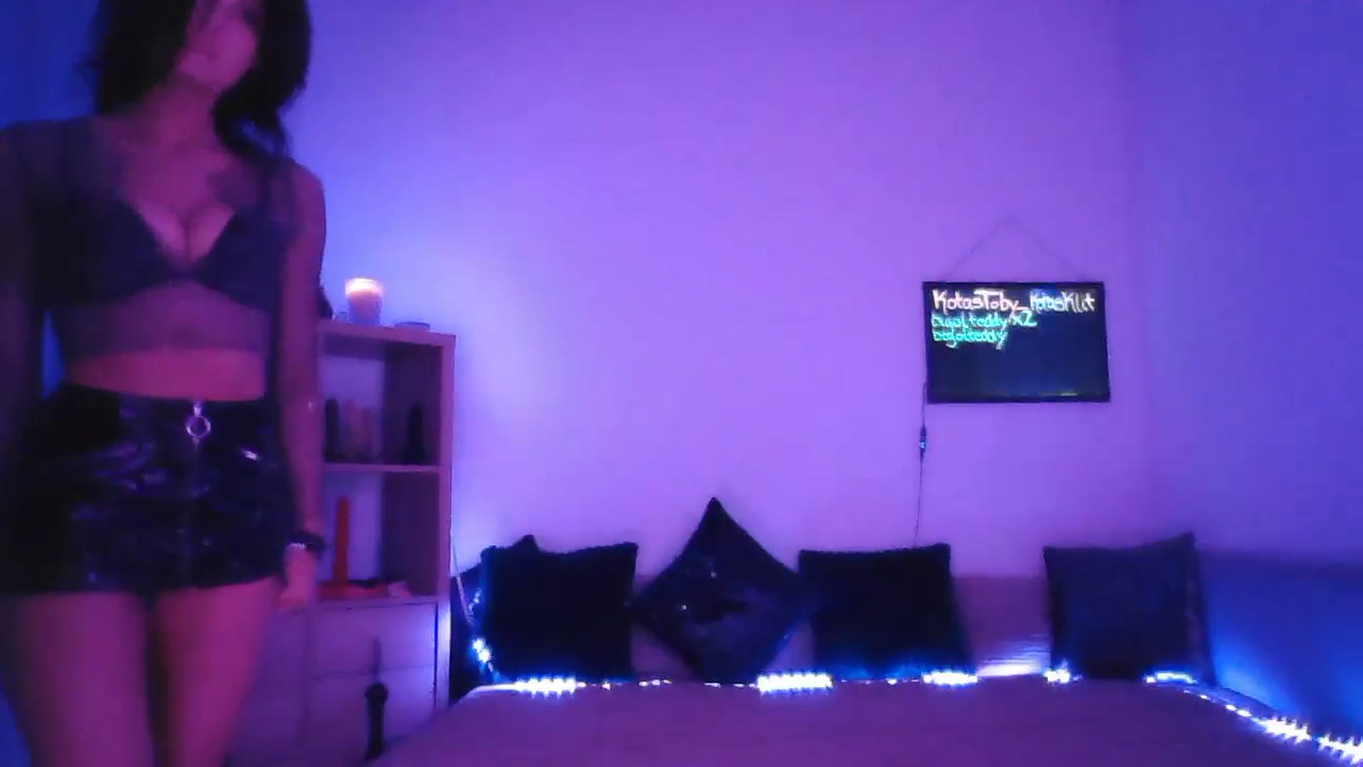 Gallery image thumbnail from DakotaCox's myfreecams stream on, 01/18/2025, 05:04 image 15 of 20
