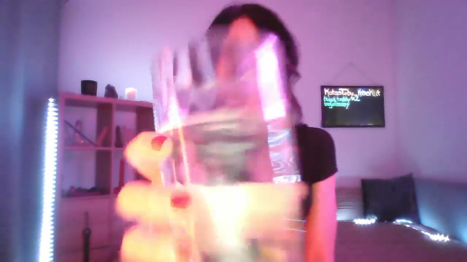 Gallery image thumbnail from DakotaCox's myfreecams stream on, 01/20/2025, 03:58 image 20 of 20