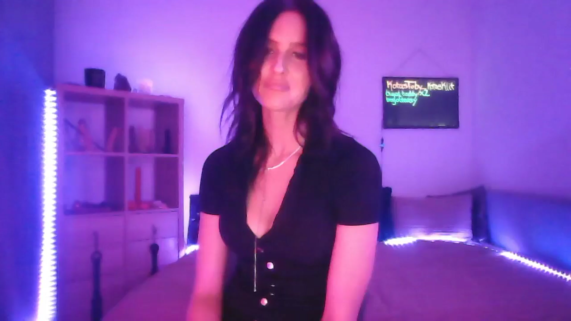 Gallery image thumbnail from DakotaCox's myfreecams stream on, 02/01/2025, 04:52 image 20 of 20