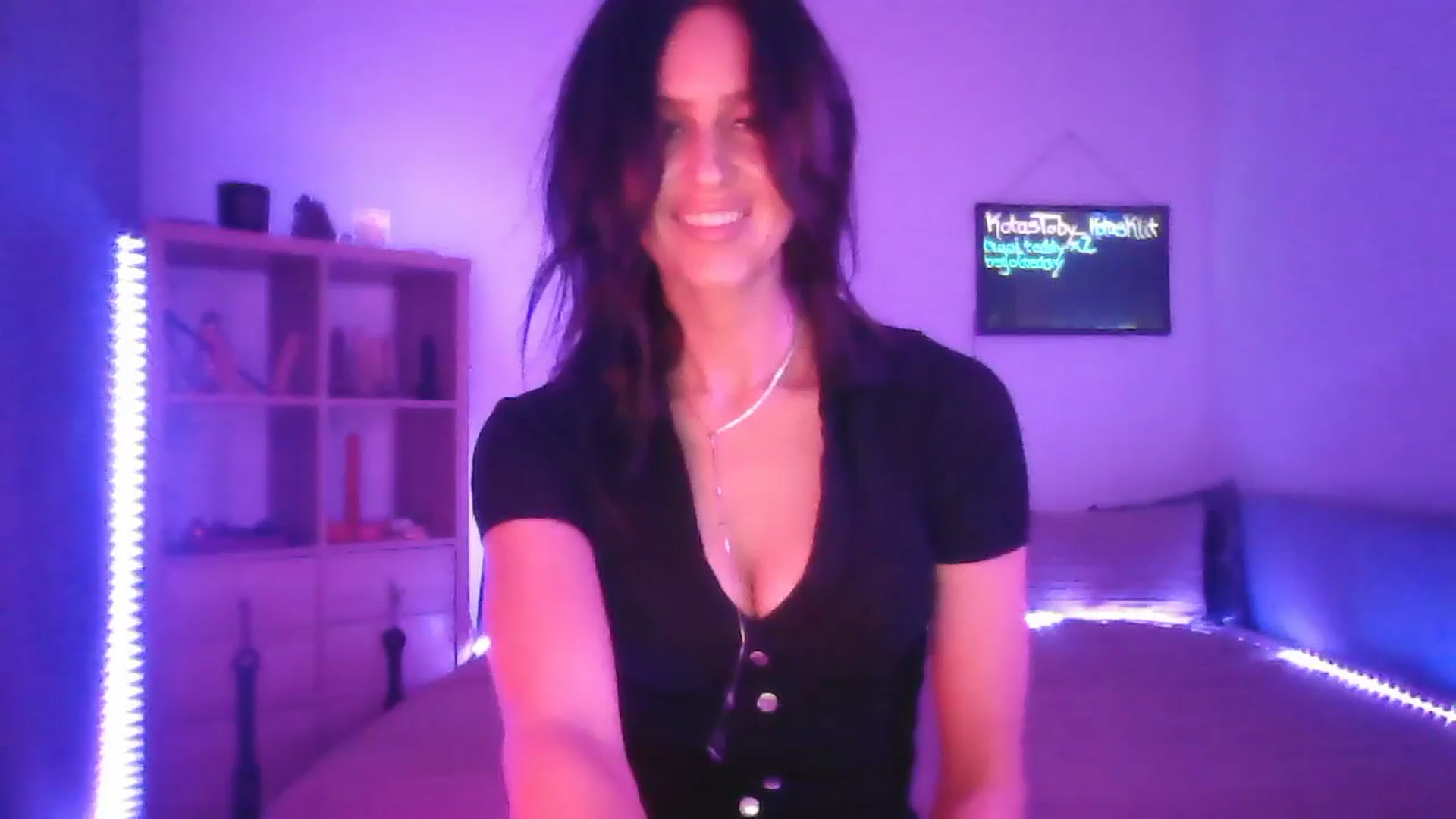 Gallery image thumbnail from DakotaCox's myfreecams stream on, 02/01/2025, 04:52 image 8 of 20