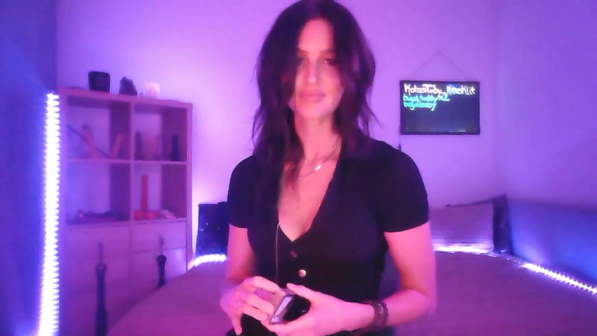 Gallery image thumbnail from DakotaCox's myfreecams stream on, 02/01/2025, 05:08 image 20 of 20