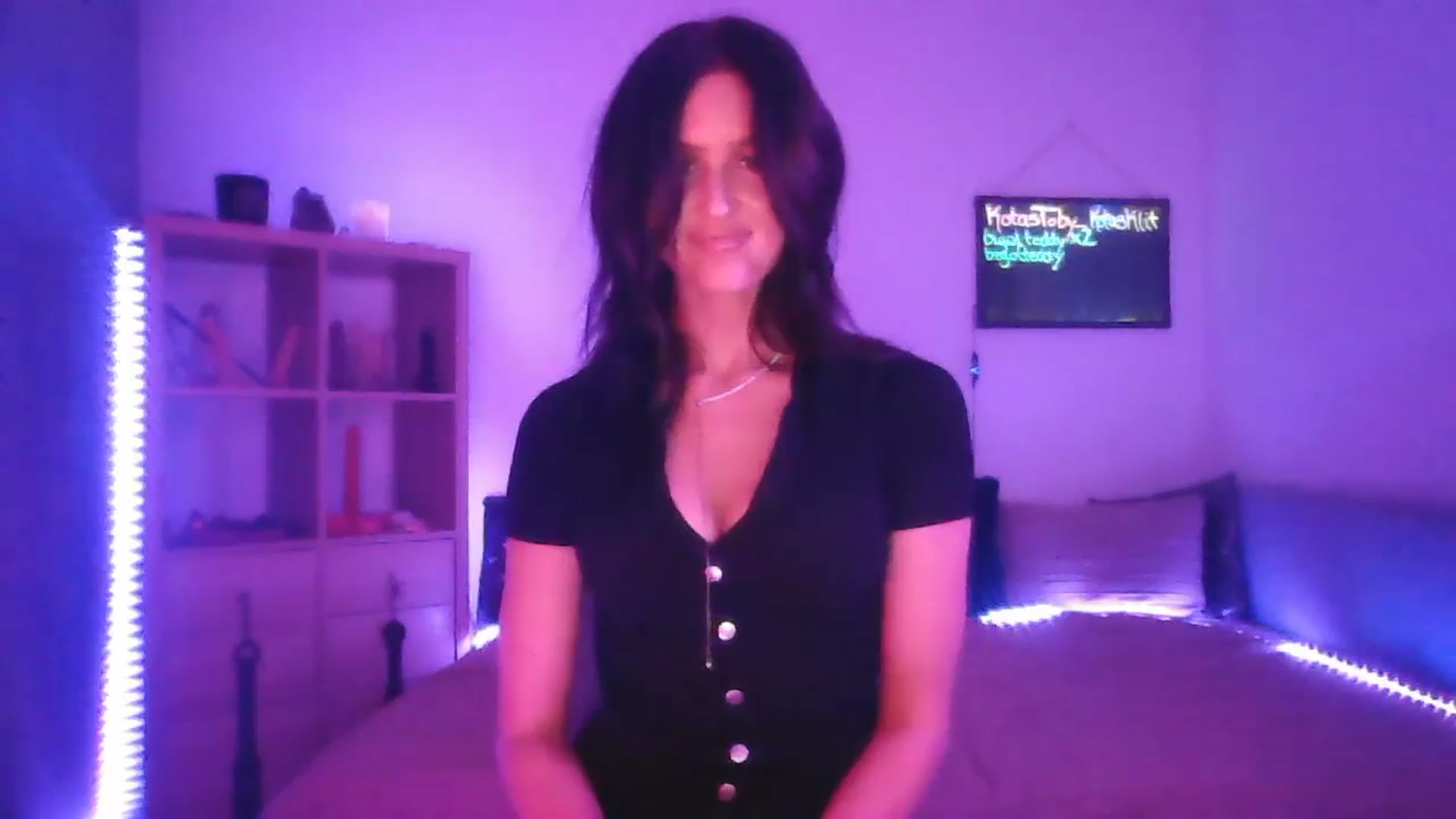 Gallery image thumbnail from DakotaCox's myfreecams stream on, 02/01/2025, 05:08 image 5 of 20