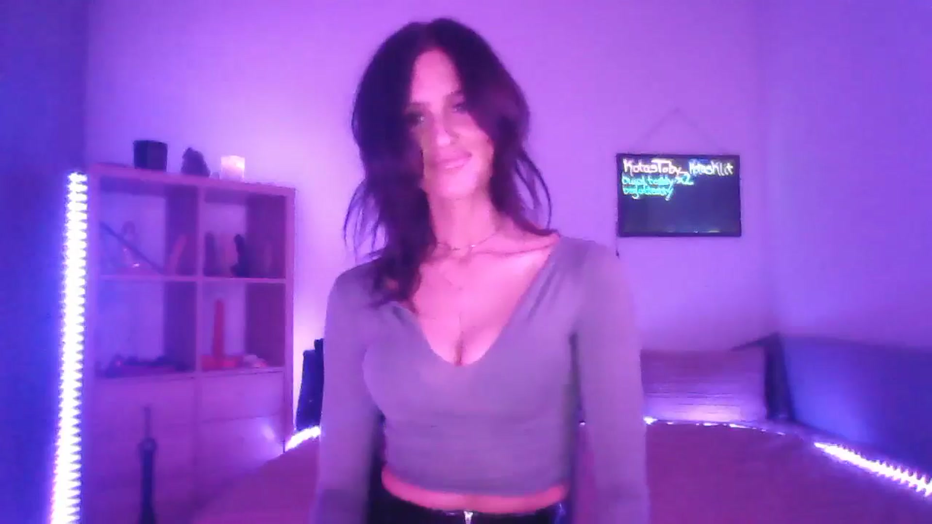 Gallery image thumbnail from DakotaCox's myfreecams stream on, 02/02/2025, 04:25 image 11 of 20