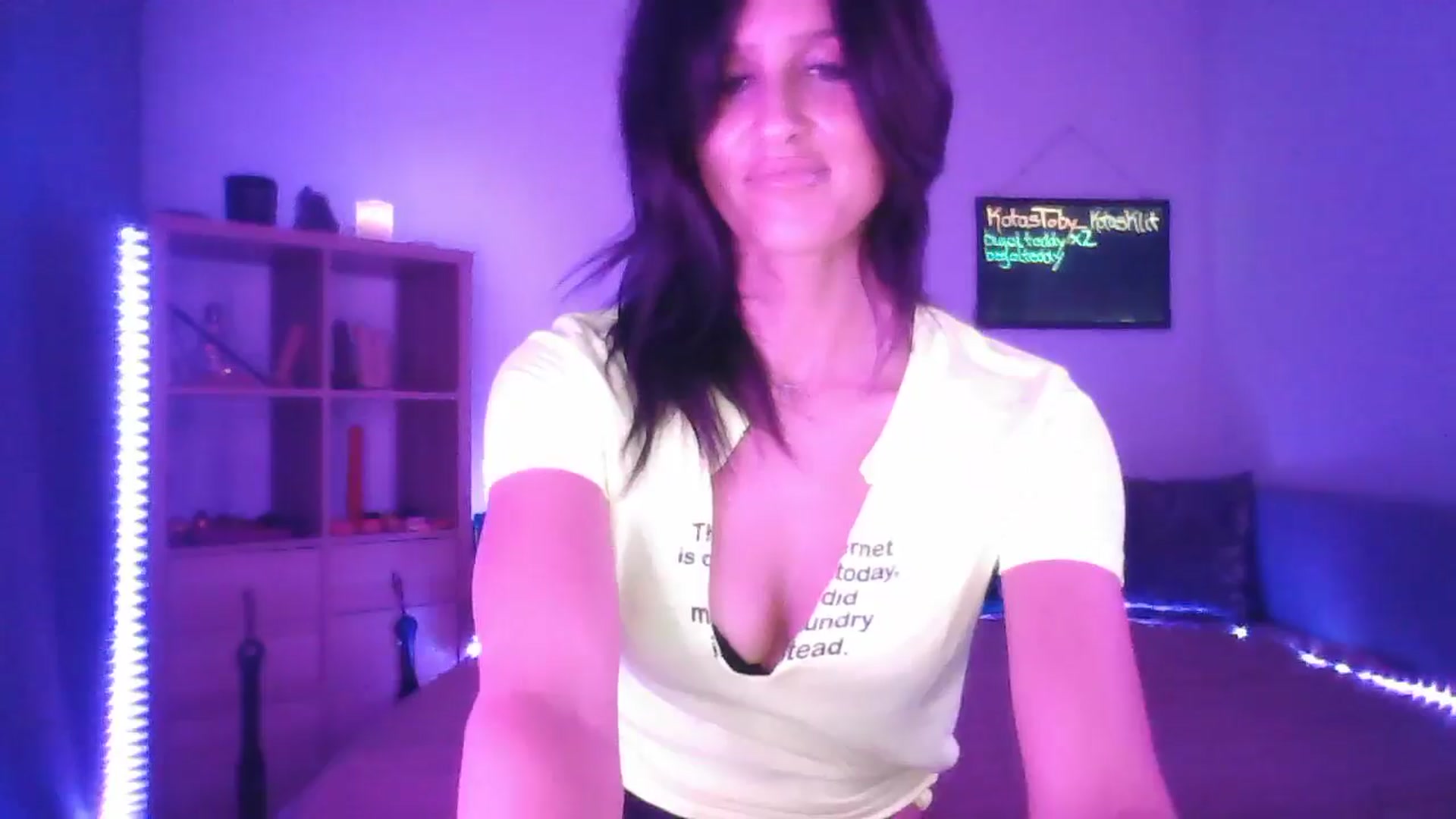 Gallery image thumbnail from DakotaCox's myfreecams stream on, 02/03/2025, 05:03 image 20 of 20