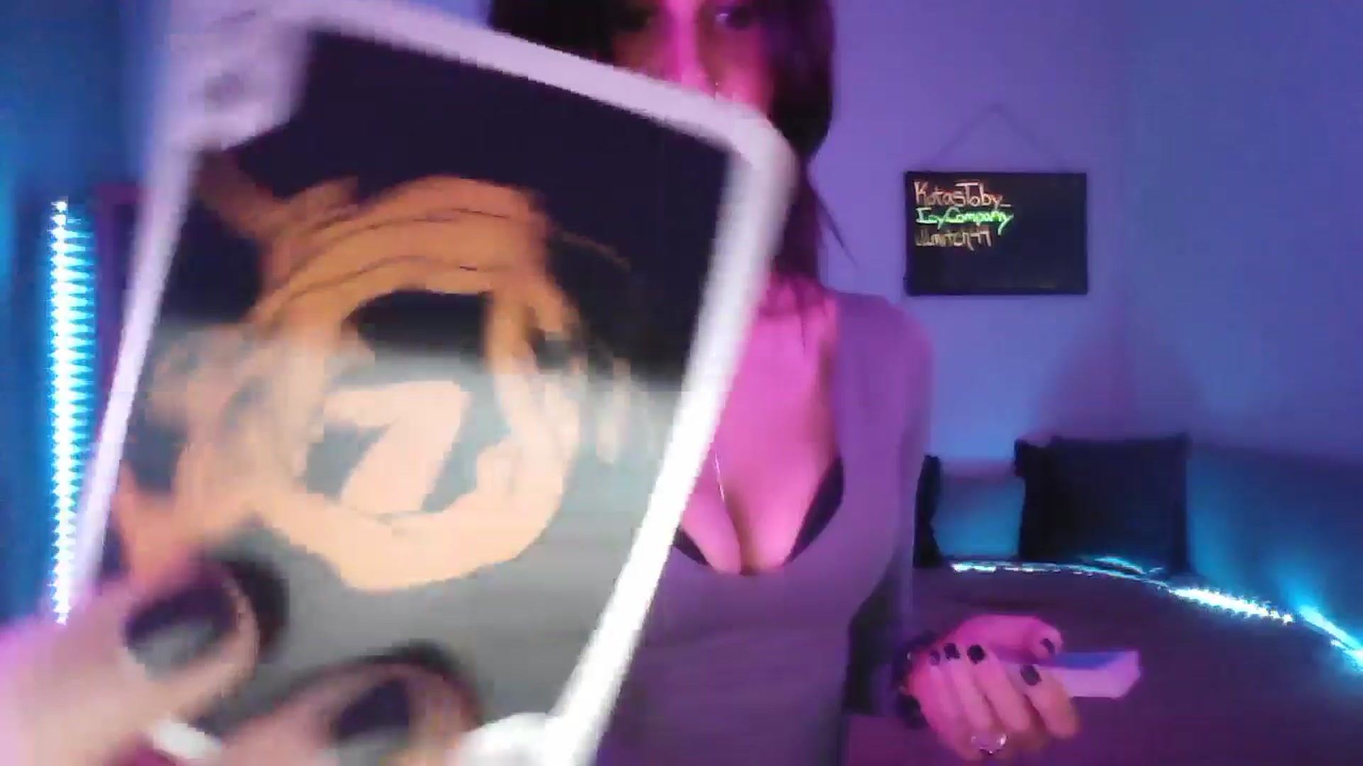 Gallery image thumbnail from DakotaCox's myfreecams stream on, 02/16/2025, 03:00 image 19 of 20