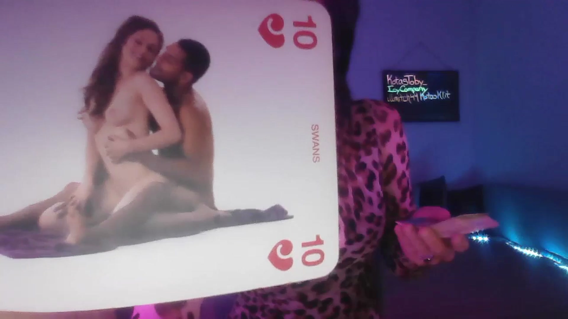 Gallery image thumbnail from DakotaCox's myfreecams stream on, 03/03/2025, 04:14 image 7 of 20