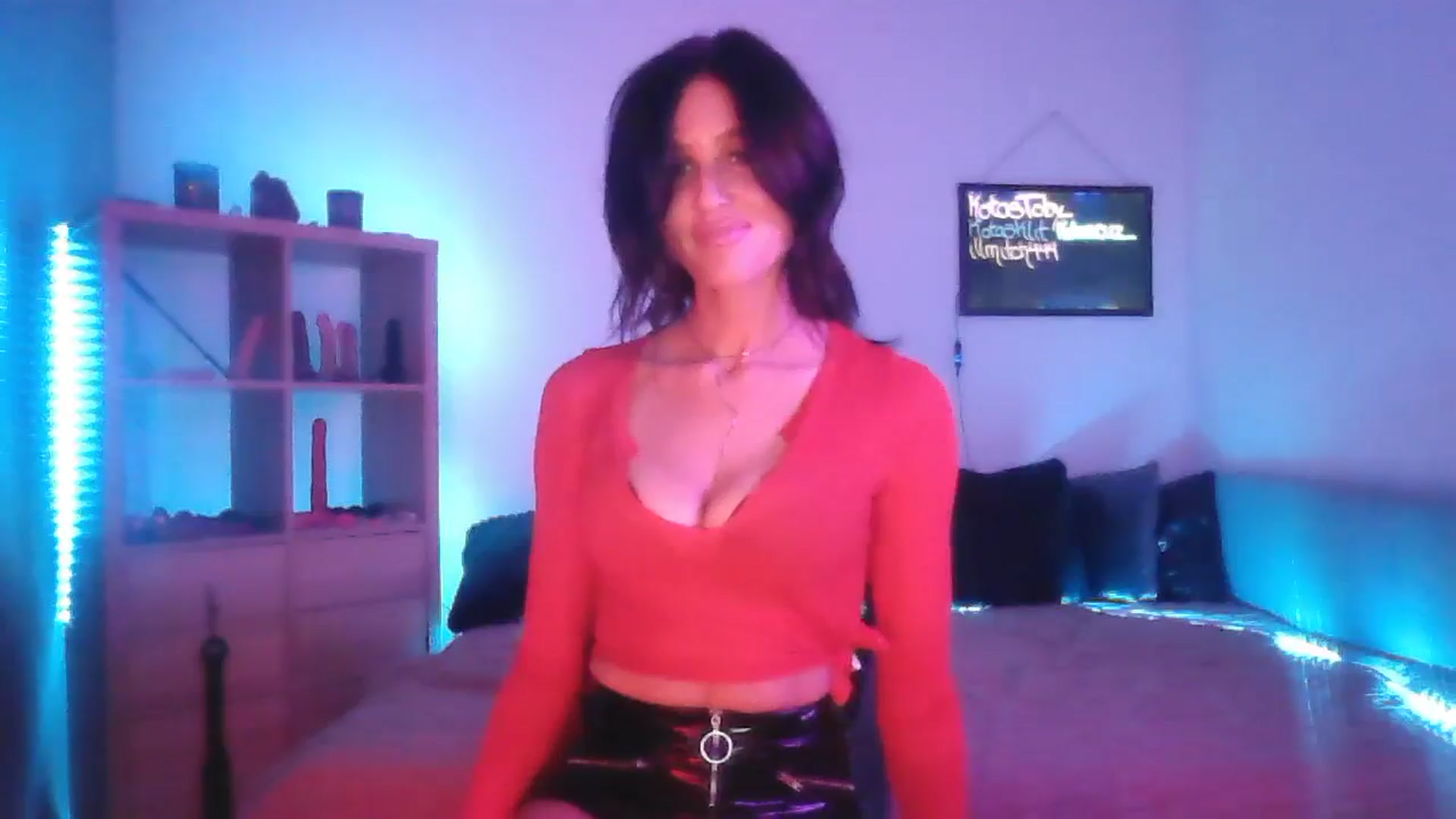 Gallery image thumbnail from DakotaCox's myfreecams stream on, 03/04/2025, 05:54 image 3 of 20