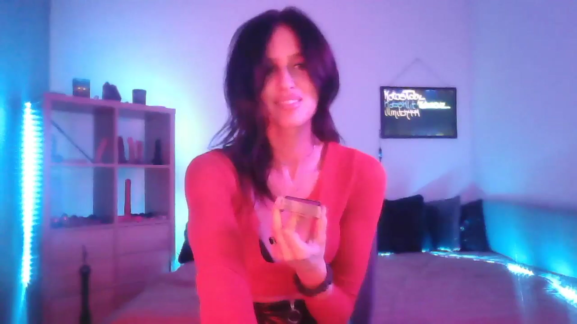 Gallery image thumbnail from DakotaCox's myfreecams stream on, 03/04/2025, 05:54 image 13 of 20
