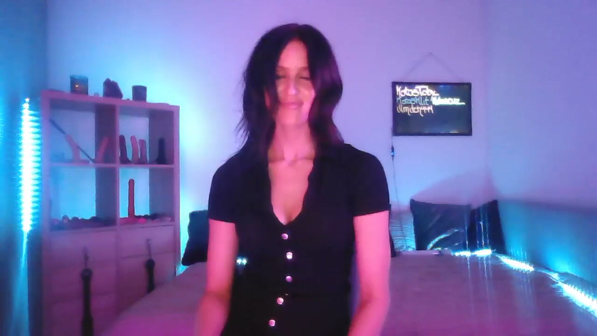 Gallery image thumbnail from DakotaCox's myfreecams stream on, 03/05/2025, 05:08 image 2 of 20