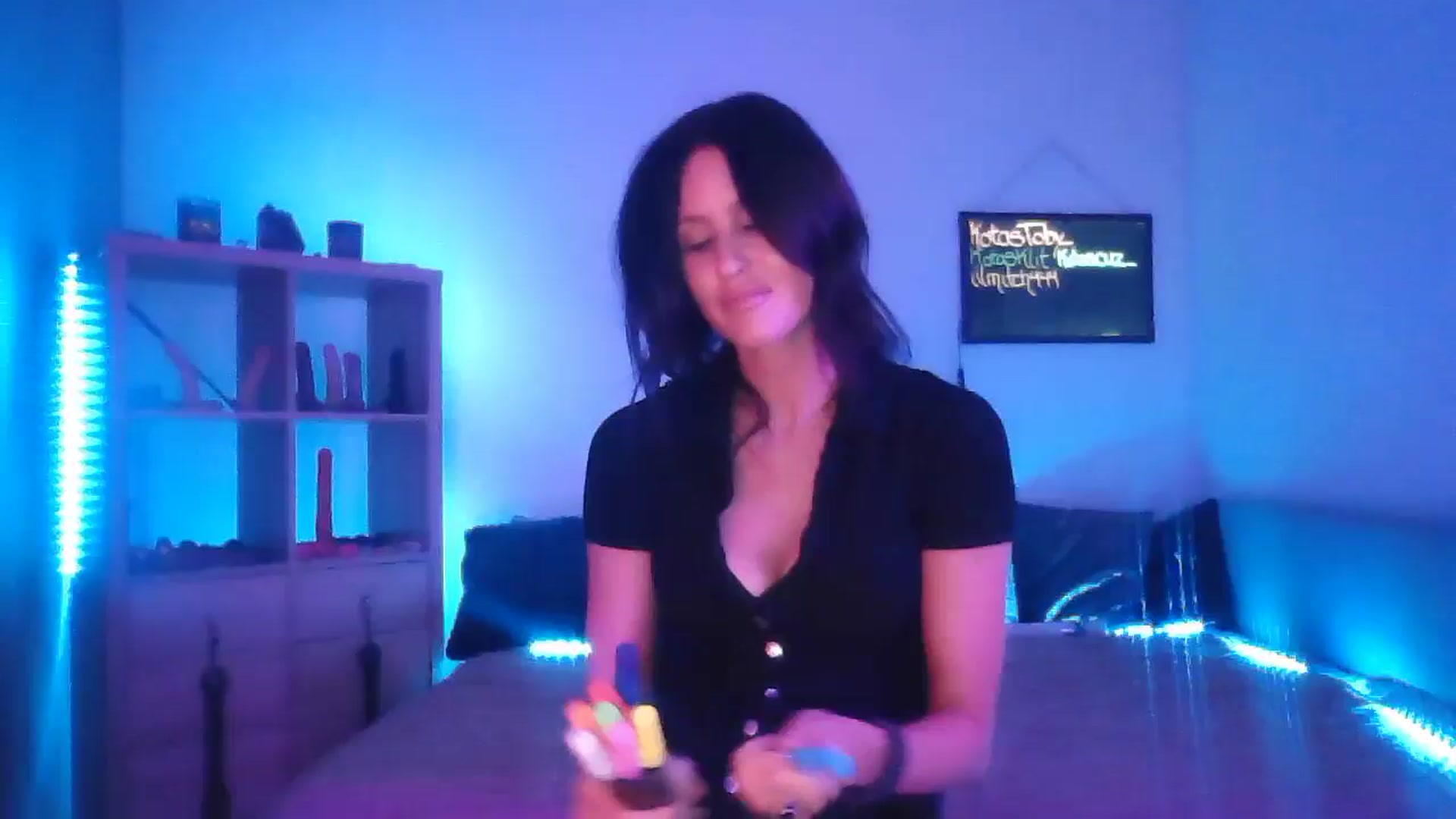 Gallery image thumbnail from DakotaCox's myfreecams stream on, 03/05/2025, 05:41 image 1 of 20