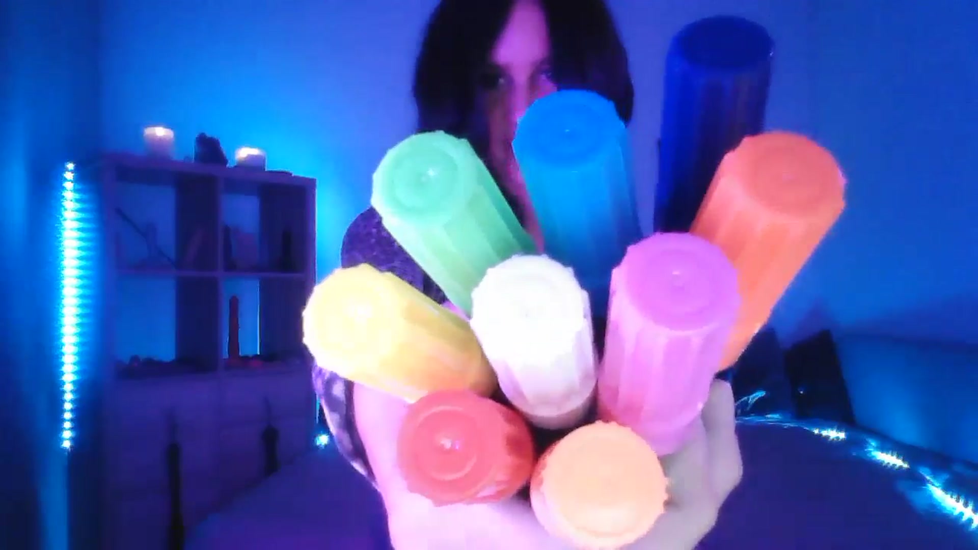 Gallery image thumbnail from DakotaCox's myfreecams stream on, 03/10/2025, 04:11 image 3 of 20