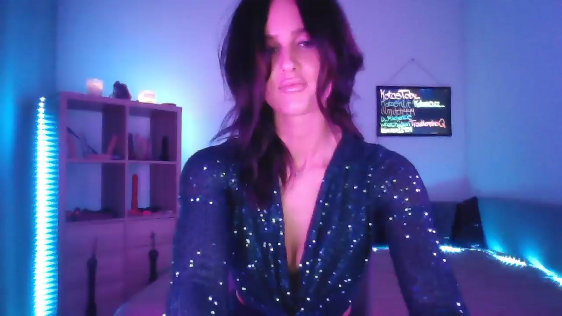 Gallery image thumbnail from DakotaCox's myfreecams stream on, 03/19/2025, 03:09 image 6 of 20