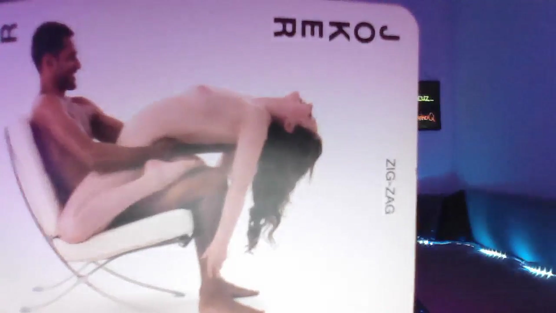 Gallery image thumbnail from DakotaCox's myfreecams stream on, 03/19/2025, 04:26 image 7 of 20
