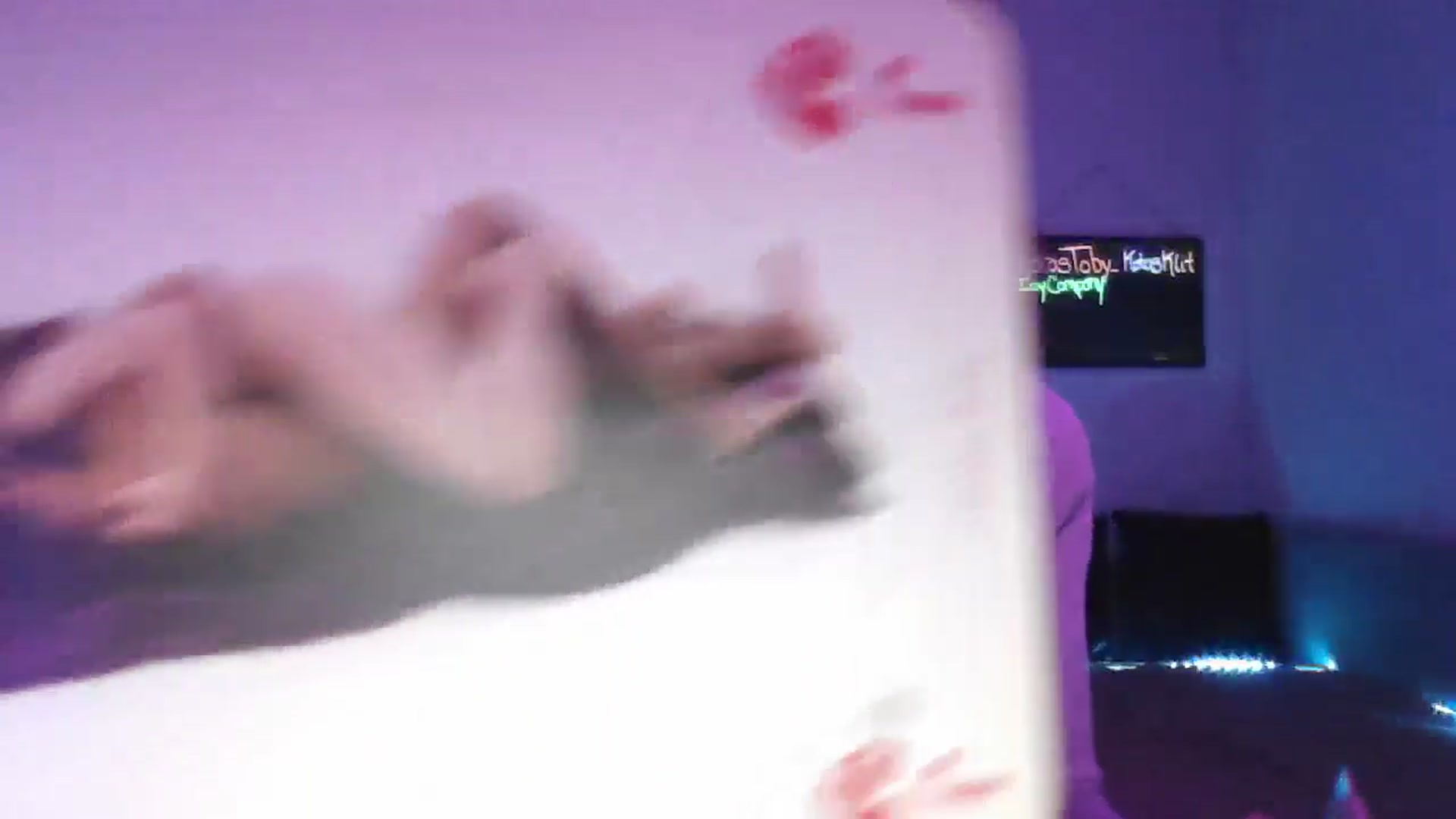 Gallery image thumbnail from DakotaCox's myfreecams stream on, 04/19/2025, 03:10 image 20 of 20