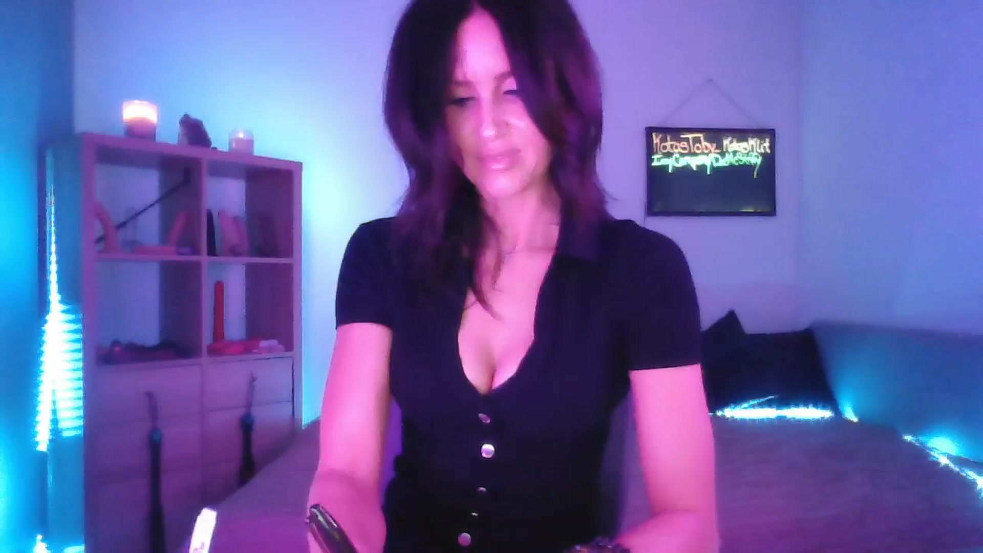 Gallery image thumbnail from DakotaCox's myfreecams stream on, 04/20/2025, 03:51 image 20 of 20