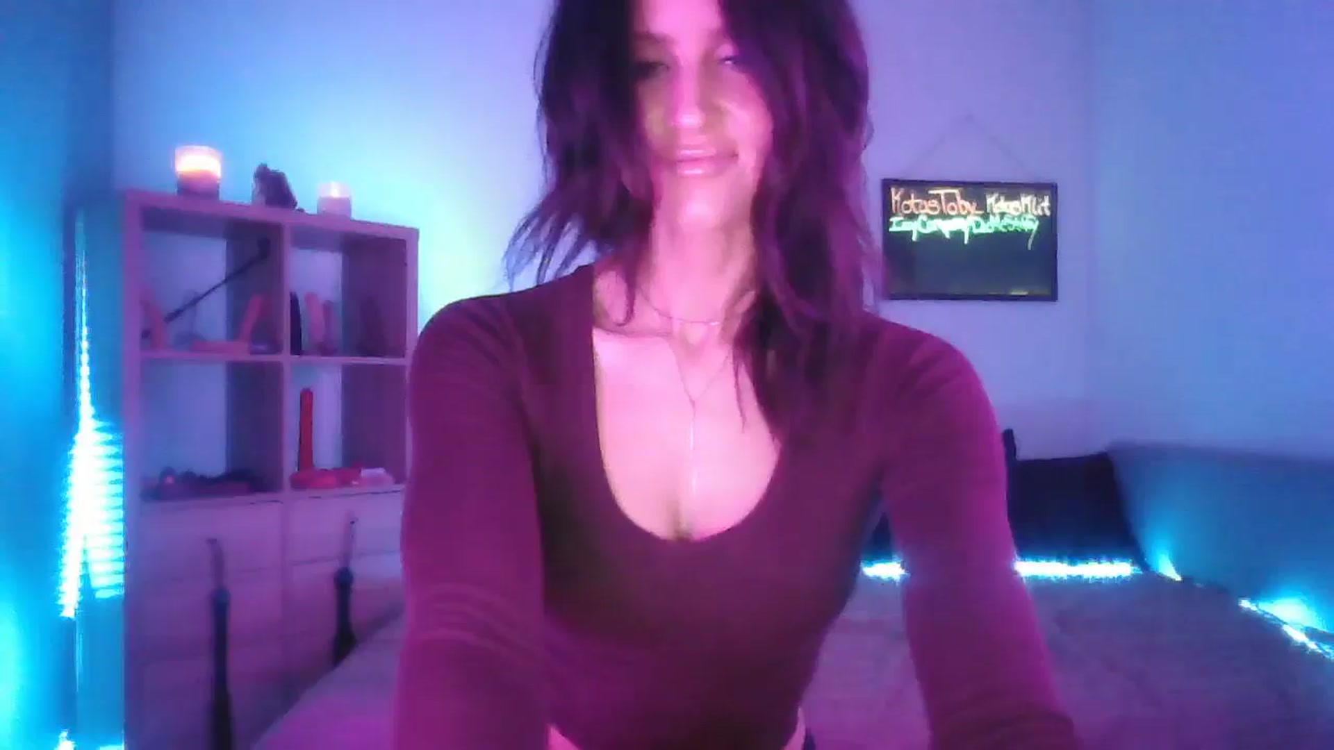 Gallery image thumbnail from DakotaCox's myfreecams stream on, 04/22/2025, 01:55 image 11 of 20