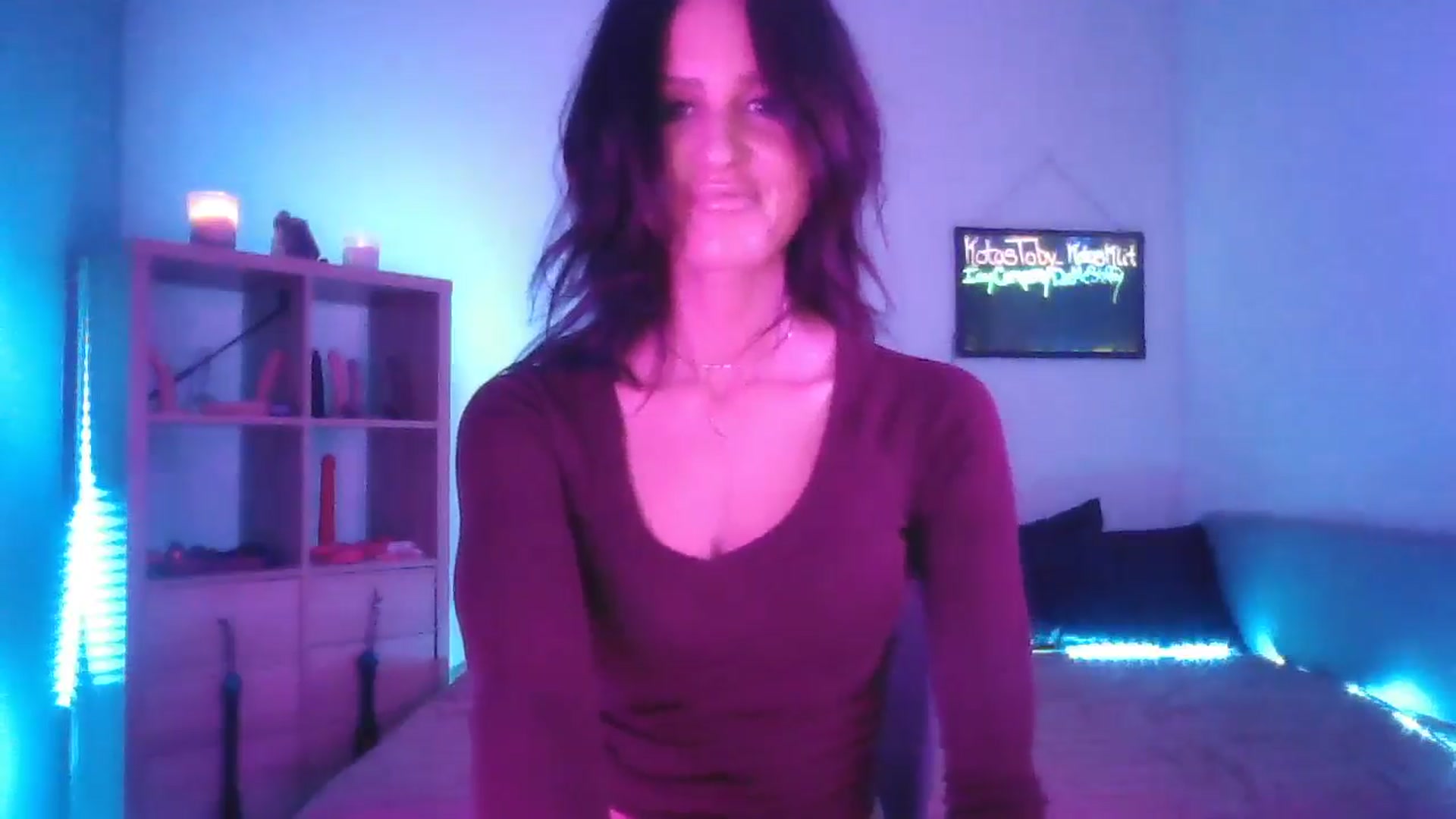 Gallery image thumbnail from DakotaCox's myfreecams stream on, 04/22/2025, 01:55 image 3 of 20