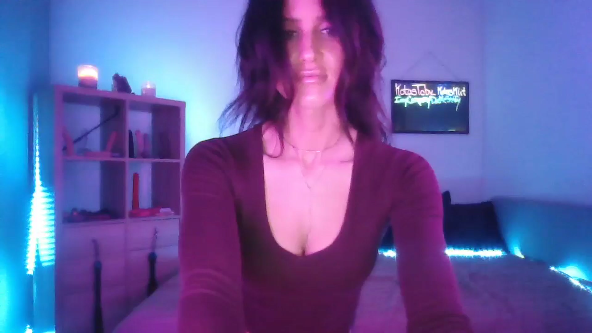 Gallery image thumbnail from DakotaCox's myfreecams stream on, 04/22/2025, 01:55 image 12 of 20