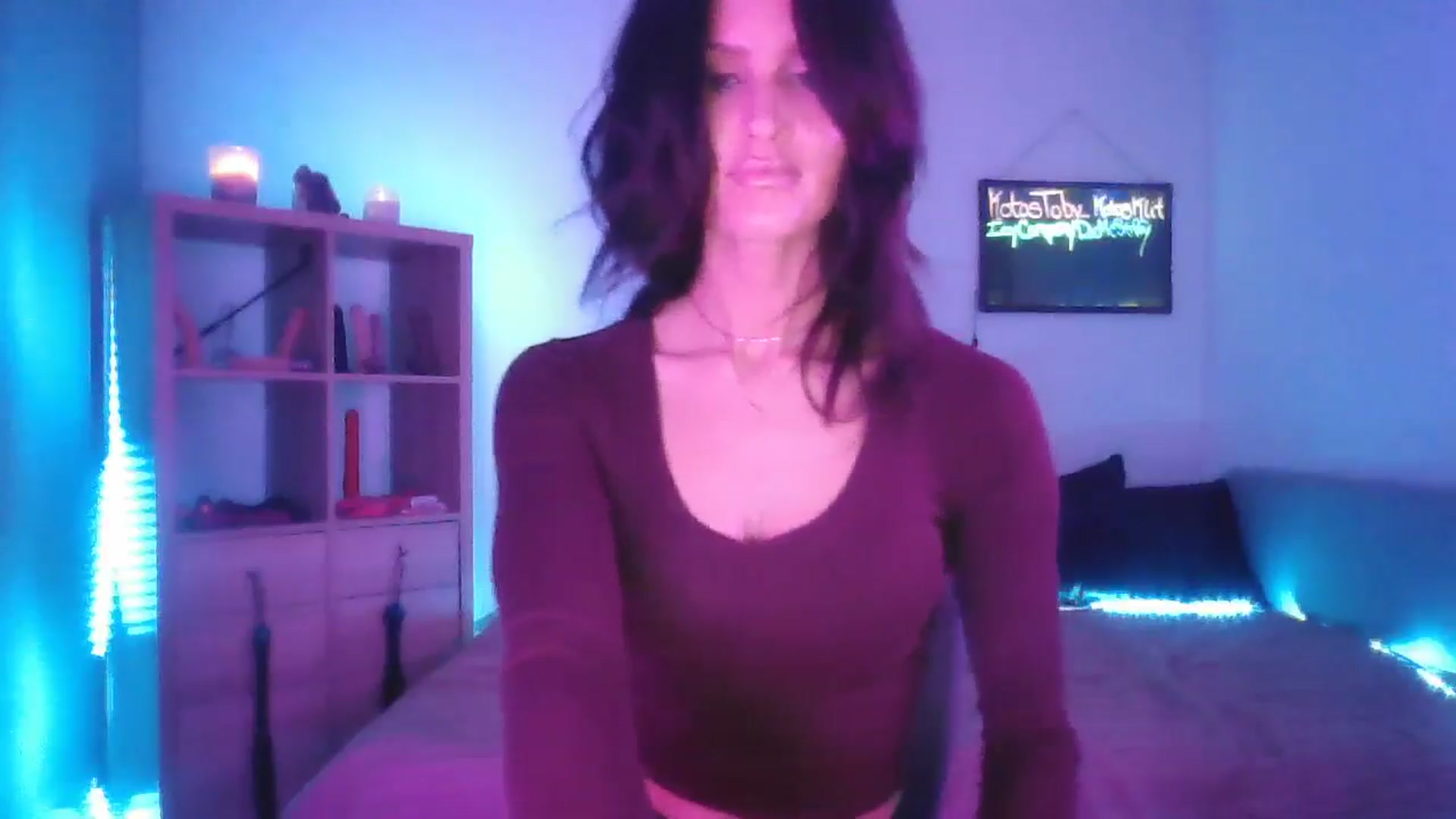 Gallery image thumbnail from DakotaCox's myfreecams stream on, 04/22/2025, 02:10 image 17 of 20