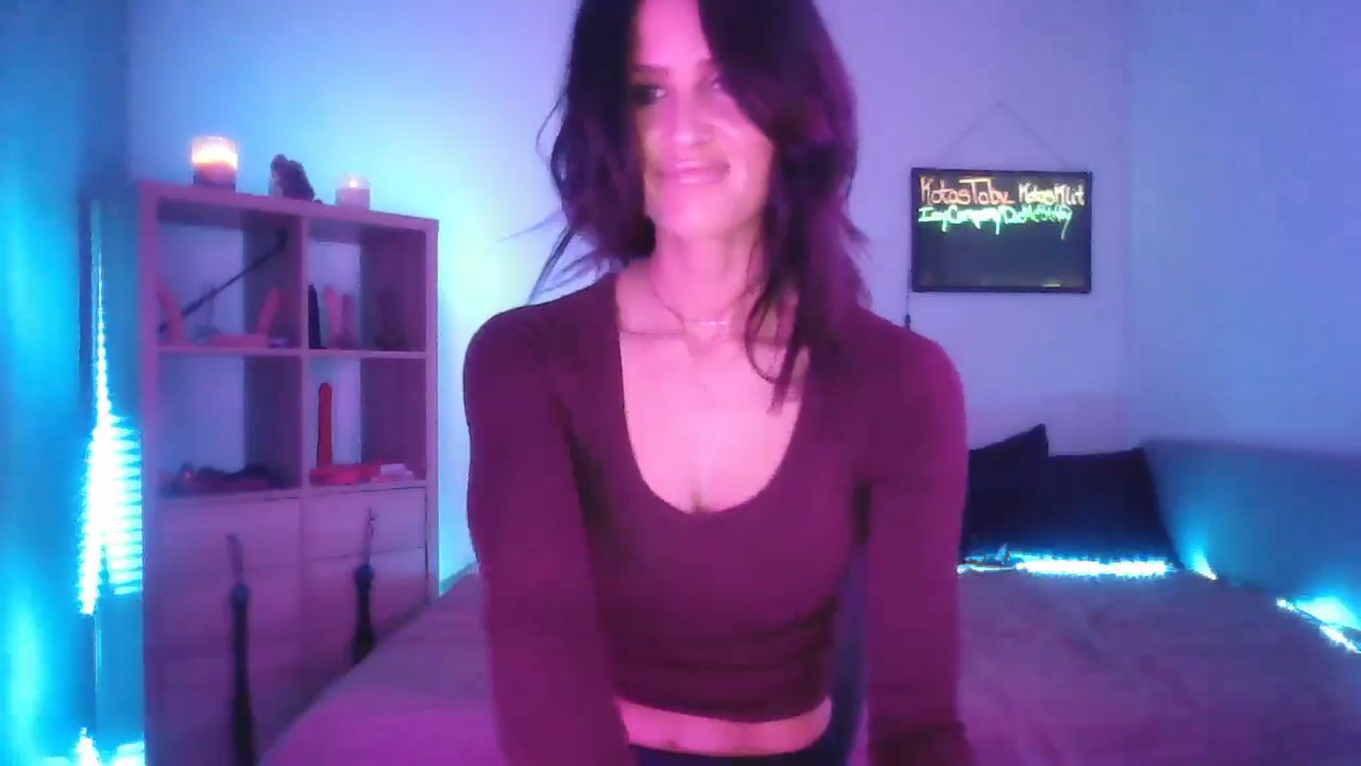 Gallery image thumbnail from DakotaCox's myfreecams stream on, 04/22/2025, 02:10 image 14 of 20