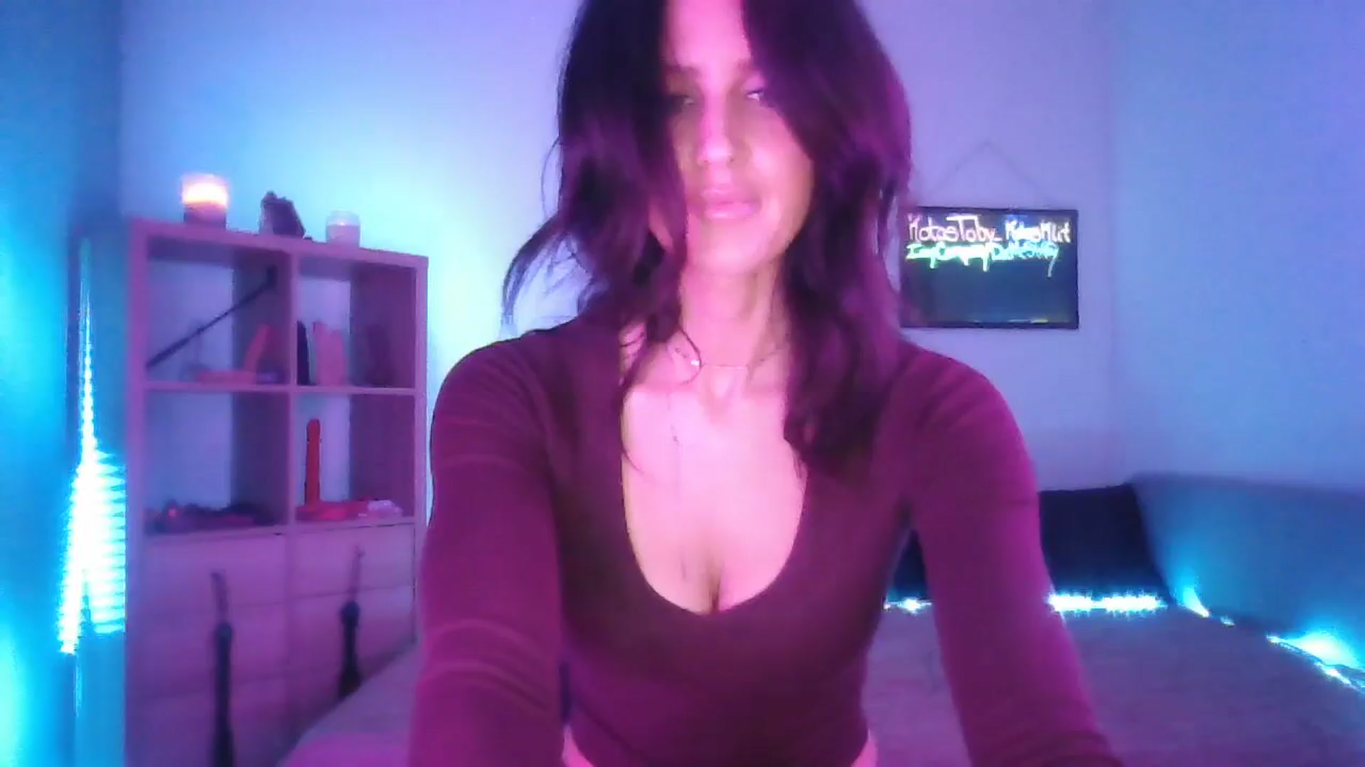 Gallery image thumbnail from DakotaCox's myfreecams stream on, 04/22/2025, 03:10 image 4 of 20