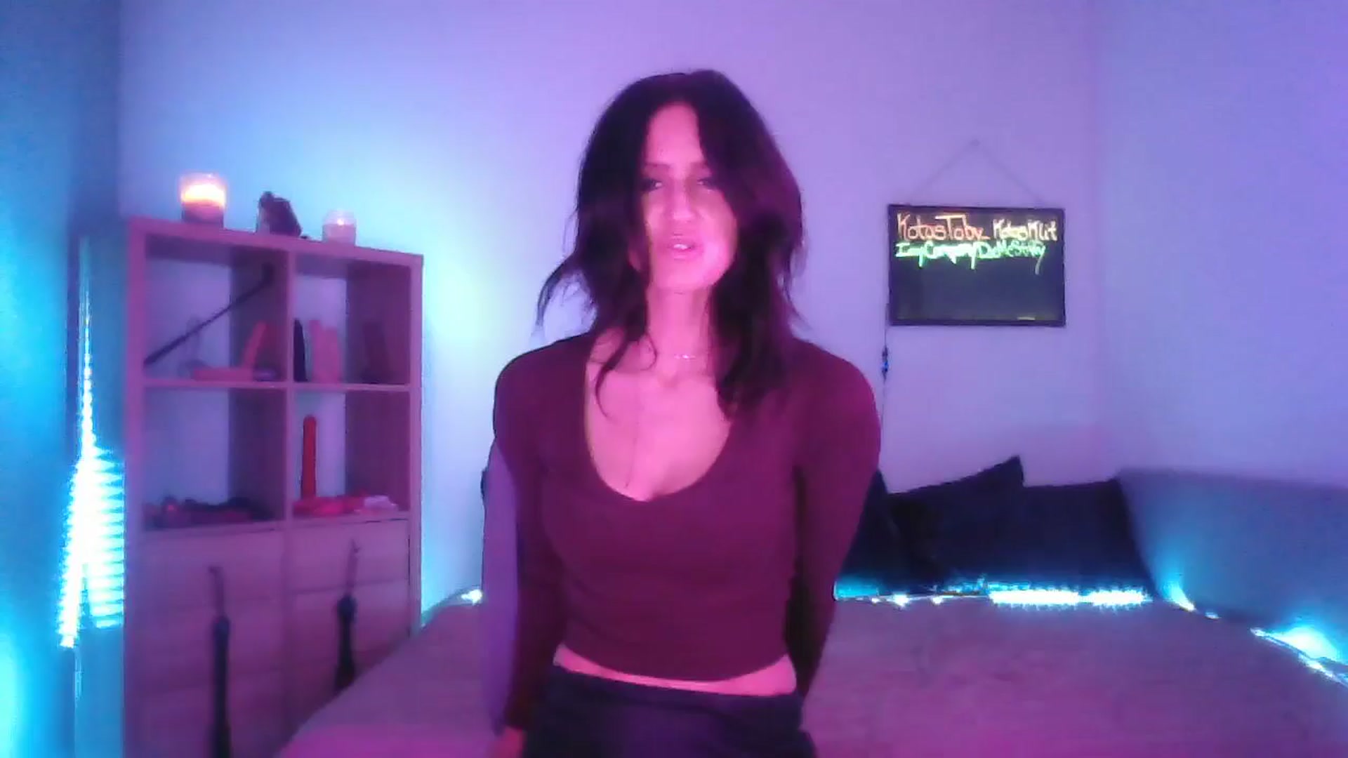 Gallery image thumbnail from DakotaCox's myfreecams stream on, 04/22/2025, 03:10 image 2 of 20