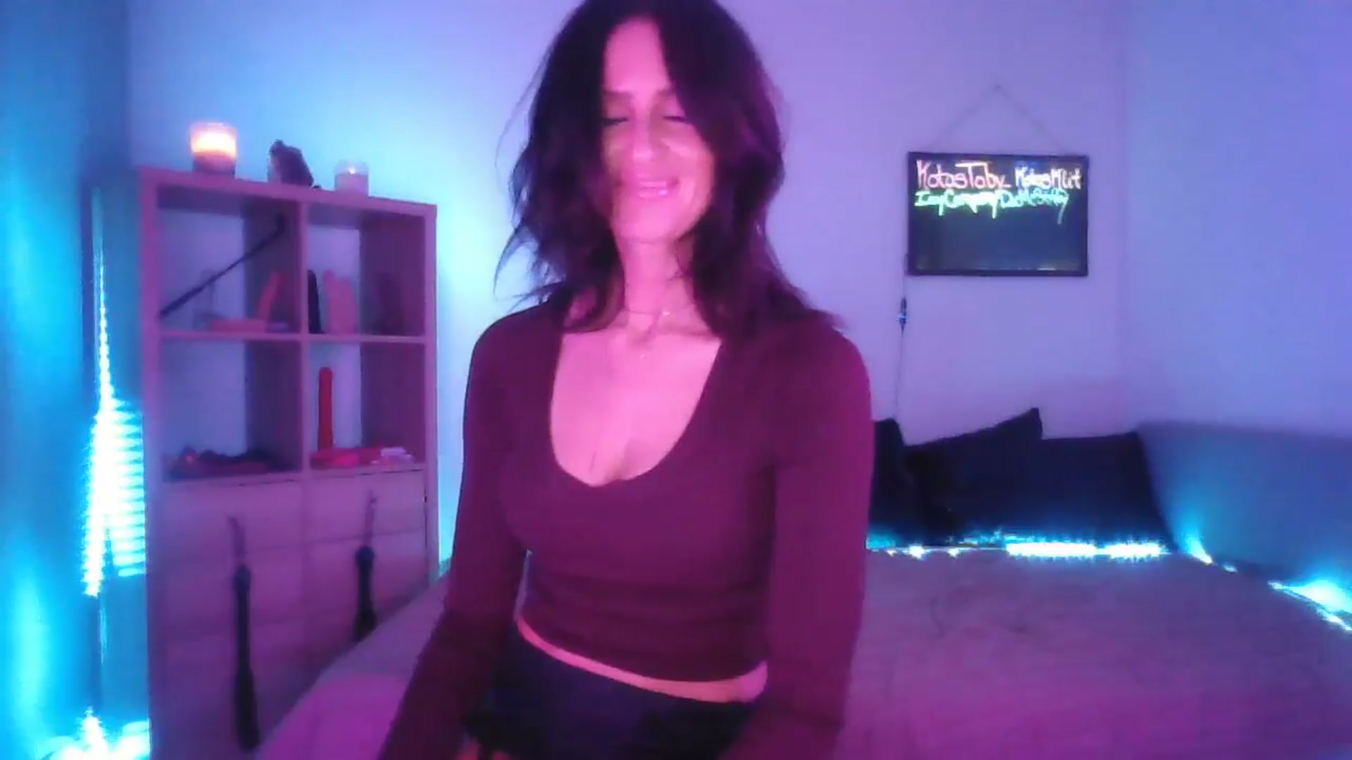Gallery image thumbnail from DakotaCox's myfreecams stream on, 04/22/2025, 03:10 image 20 of 20