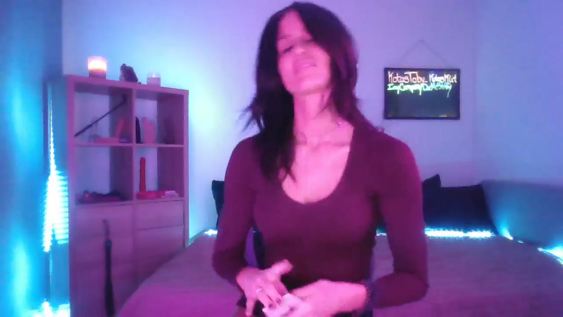 Gallery image thumbnail from DakotaCox's myfreecams stream on, 04/22/2025, 03:52 image 18 of 20