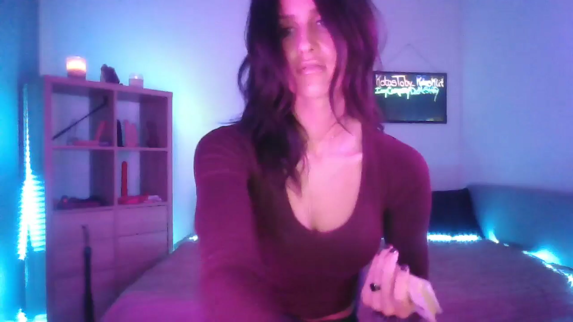 Gallery image thumbnail from DakotaCox's myfreecams stream on, 04/22/2025, 03:52 image 14 of 20