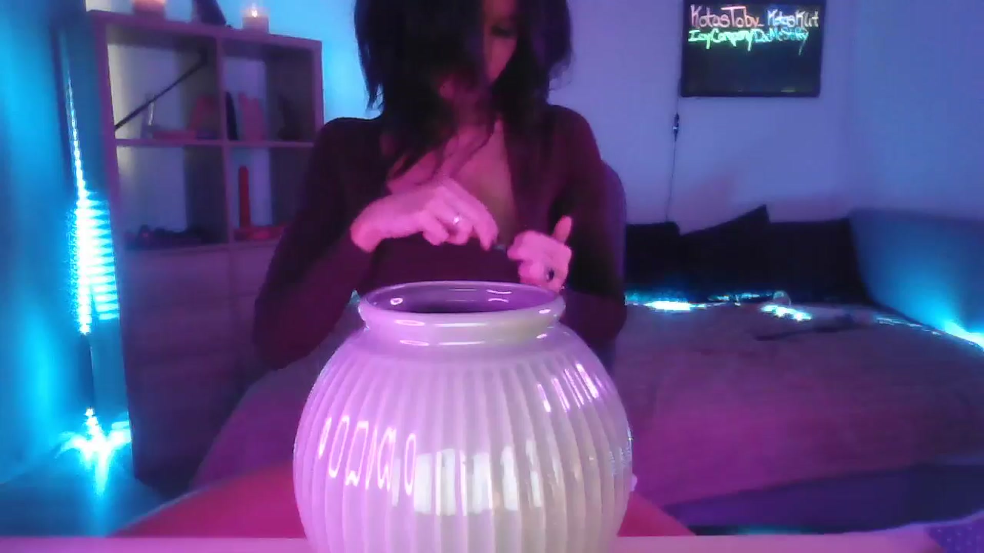 Gallery image thumbnail from DakotaCox's myfreecams stream on, 04/22/2025, 07:14 image 2 of 20