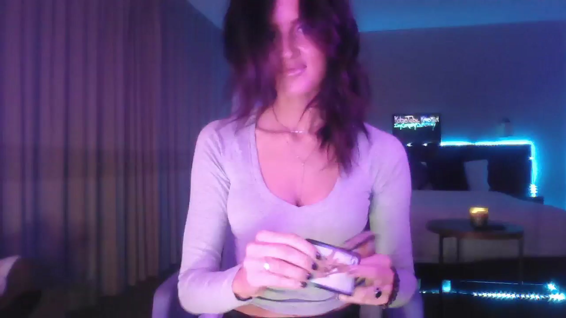 Gallery image thumbnail from DakotaCox's myfreecams stream on, 04/29/2025, 03:36 image 4 of 20