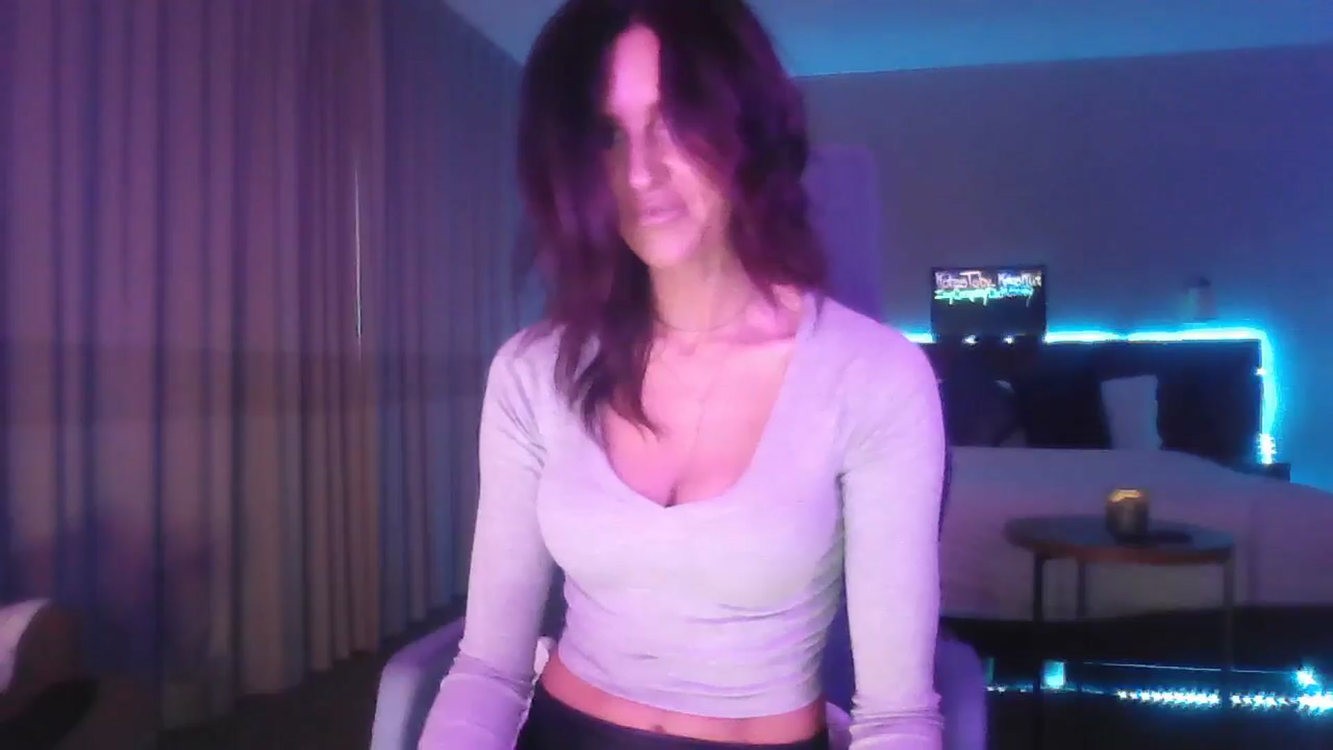 Gallery image thumbnail from DakotaCox's myfreecams stream on, 04/29/2025, 03:36 image 15 of 20