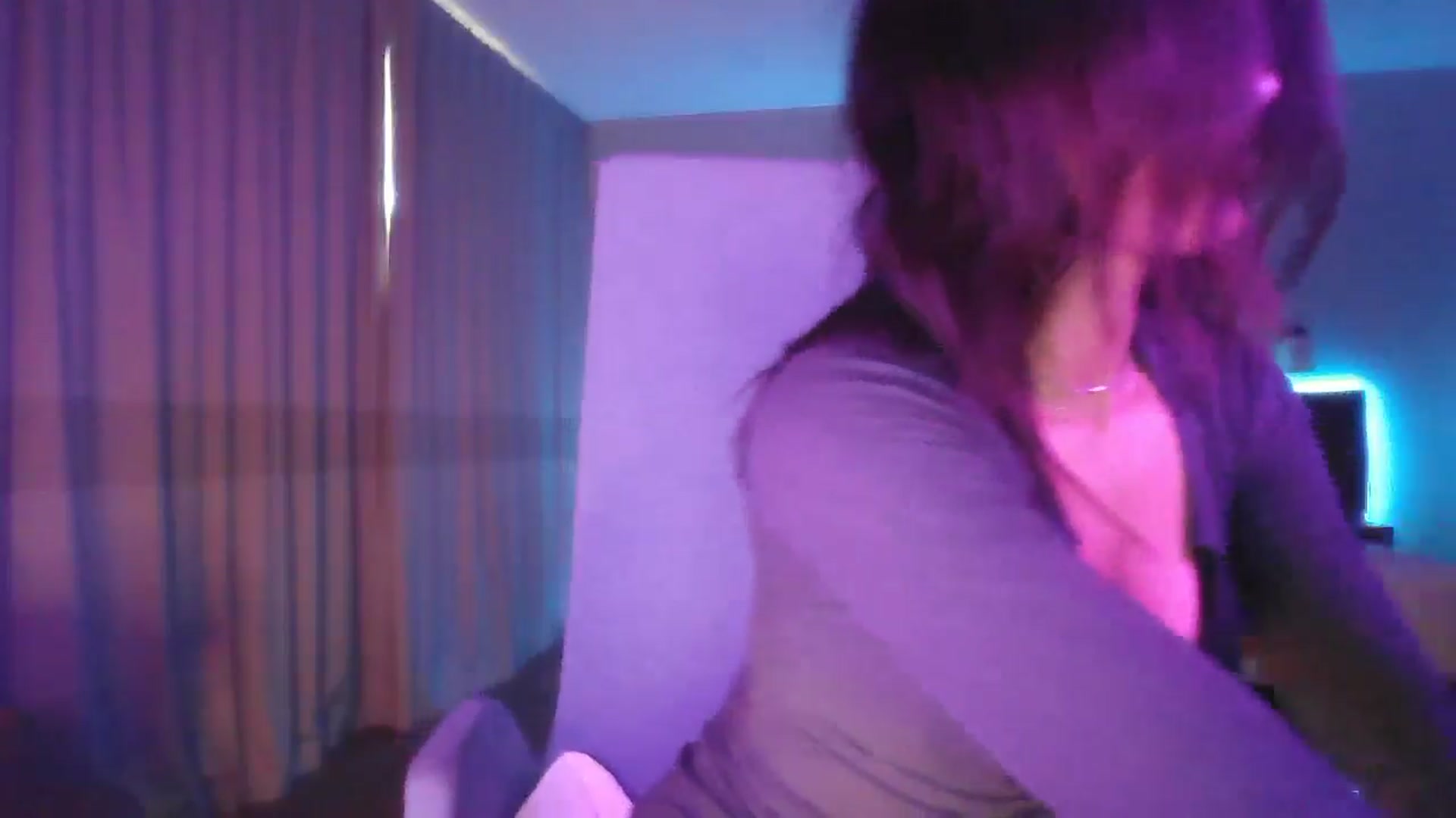 Gallery image thumbnail from DakotaCox's myfreecams stream on, 06/29/2025, 06:05 image 16 of 20