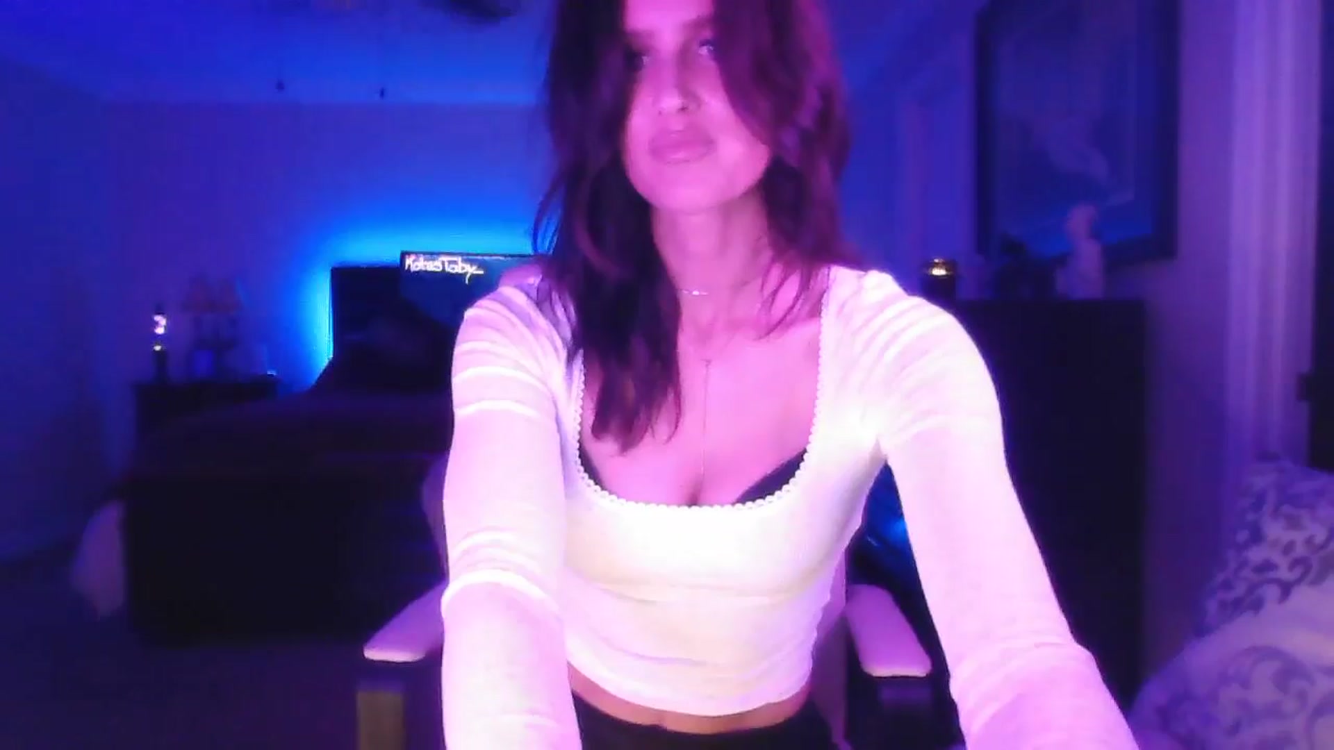 Gallery image thumbnail from DakotaCox's myfreecams stream on, 11/09/2025, 05:21 image 8 of 20