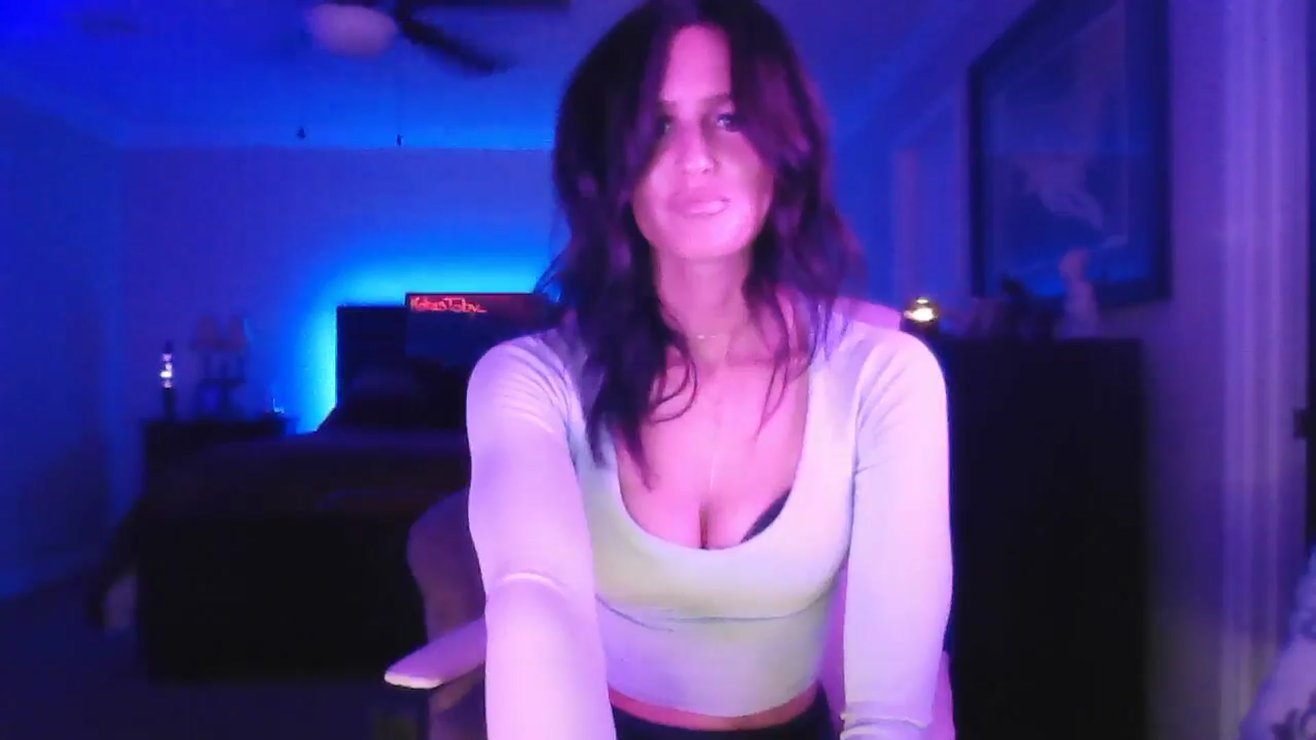 Gallery image thumbnail from DakotaCox's myfreecams stream on, 11/13/2025, 03:26 image 10 of 20