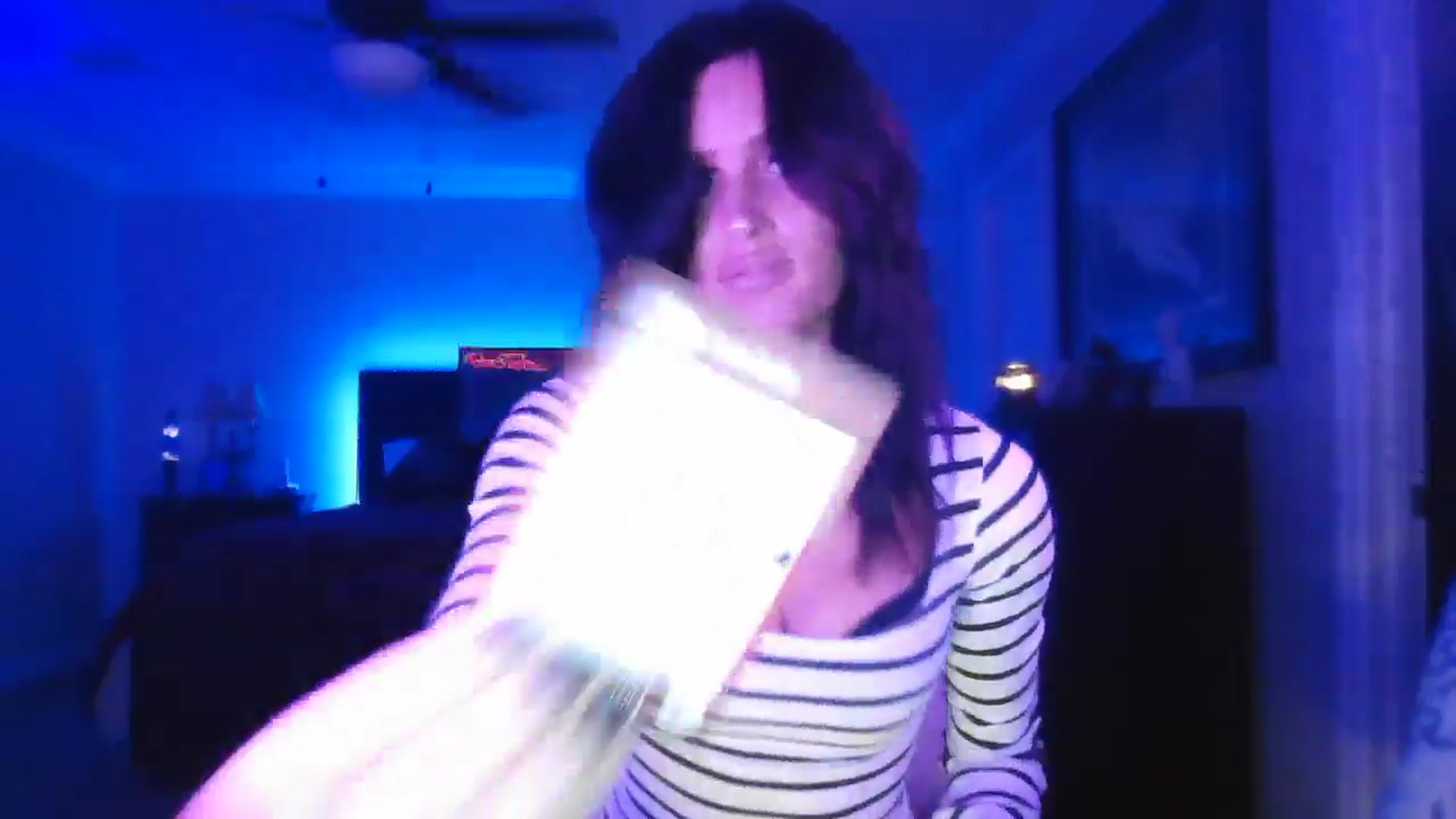 Gallery image thumbnail from DakotaCox's myfreecams stream on, 11/15/2025, 03:46 image 8 of 20