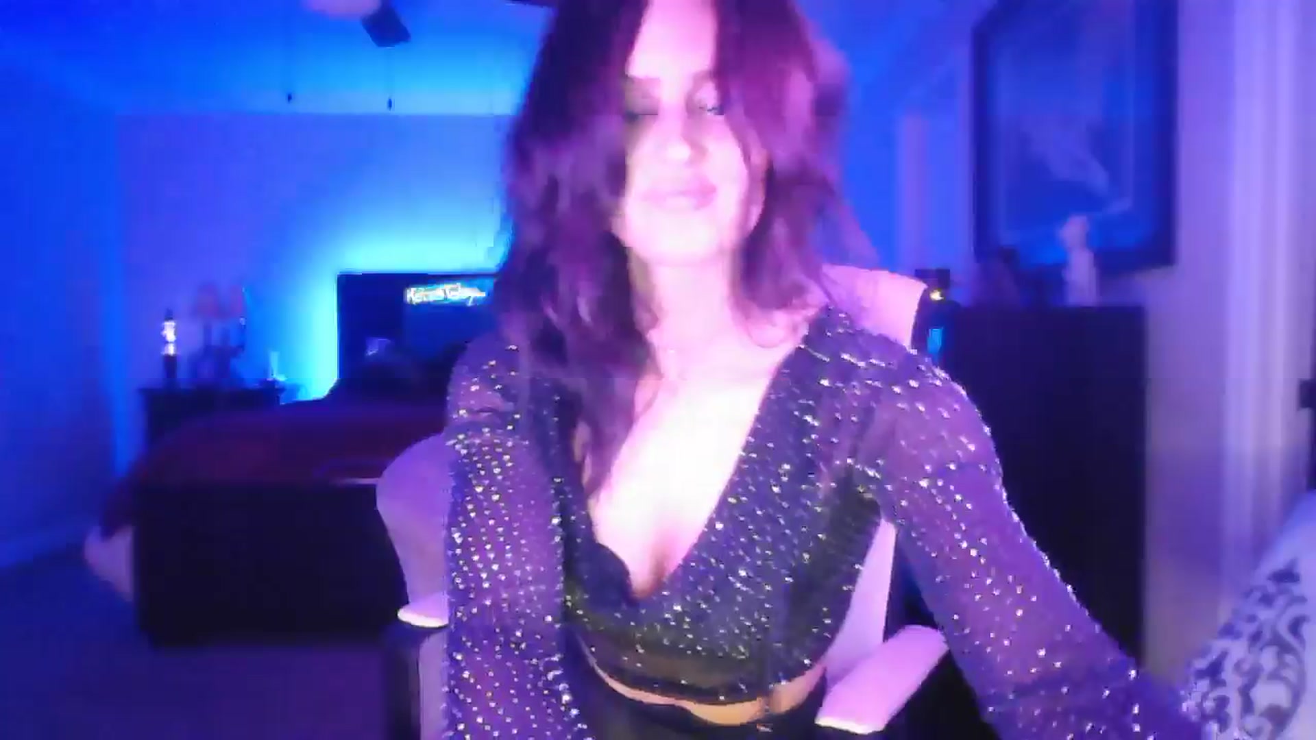 Gallery image thumbnail from DakotaCox's myfreecams stream on, 12/05/2025, 05:35 image 6 of 20