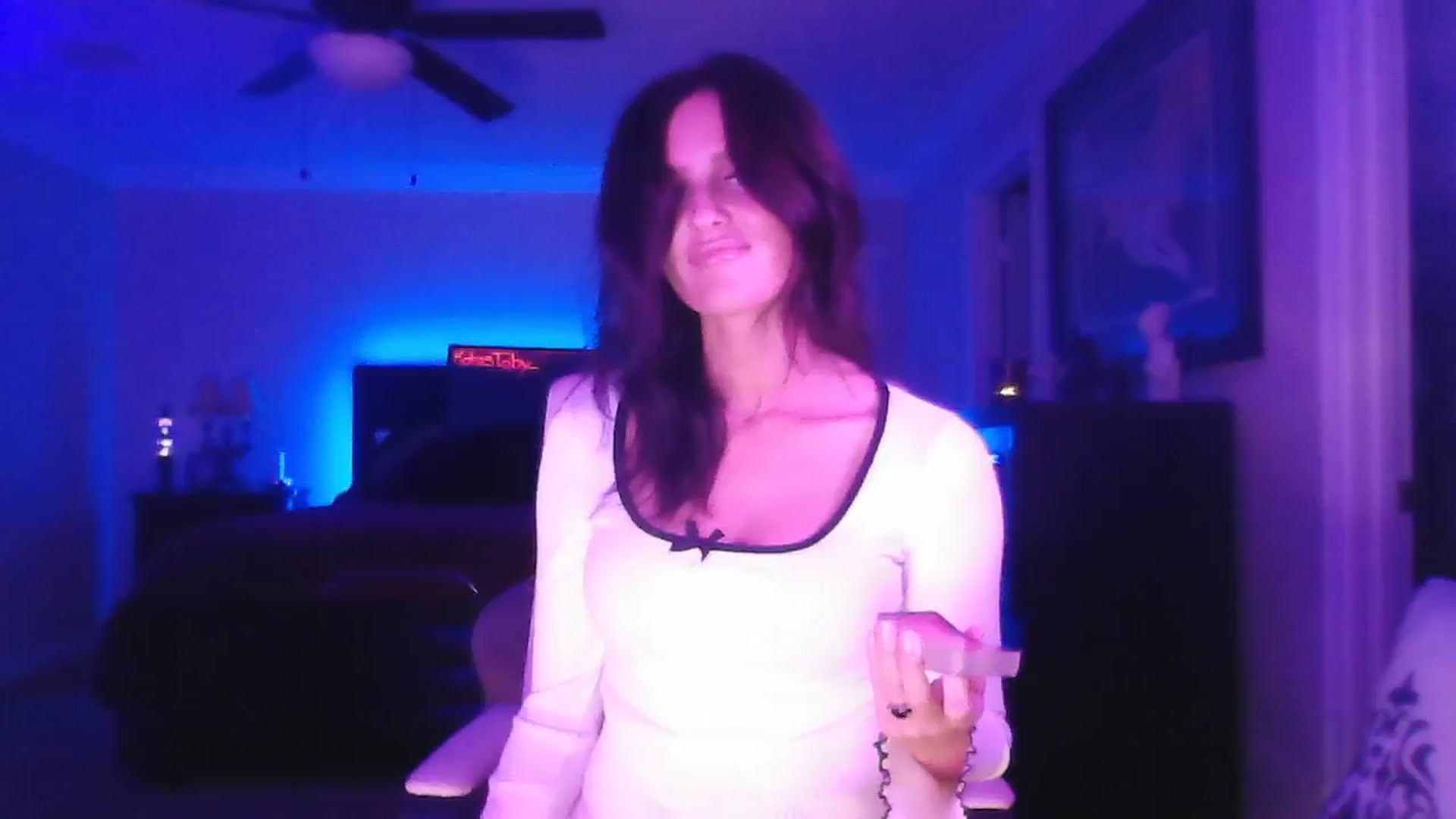 Gallery image thumbnail from DakotaCox's myfreecams stream on, 12/07/2025, 04:46 image 12 of 20