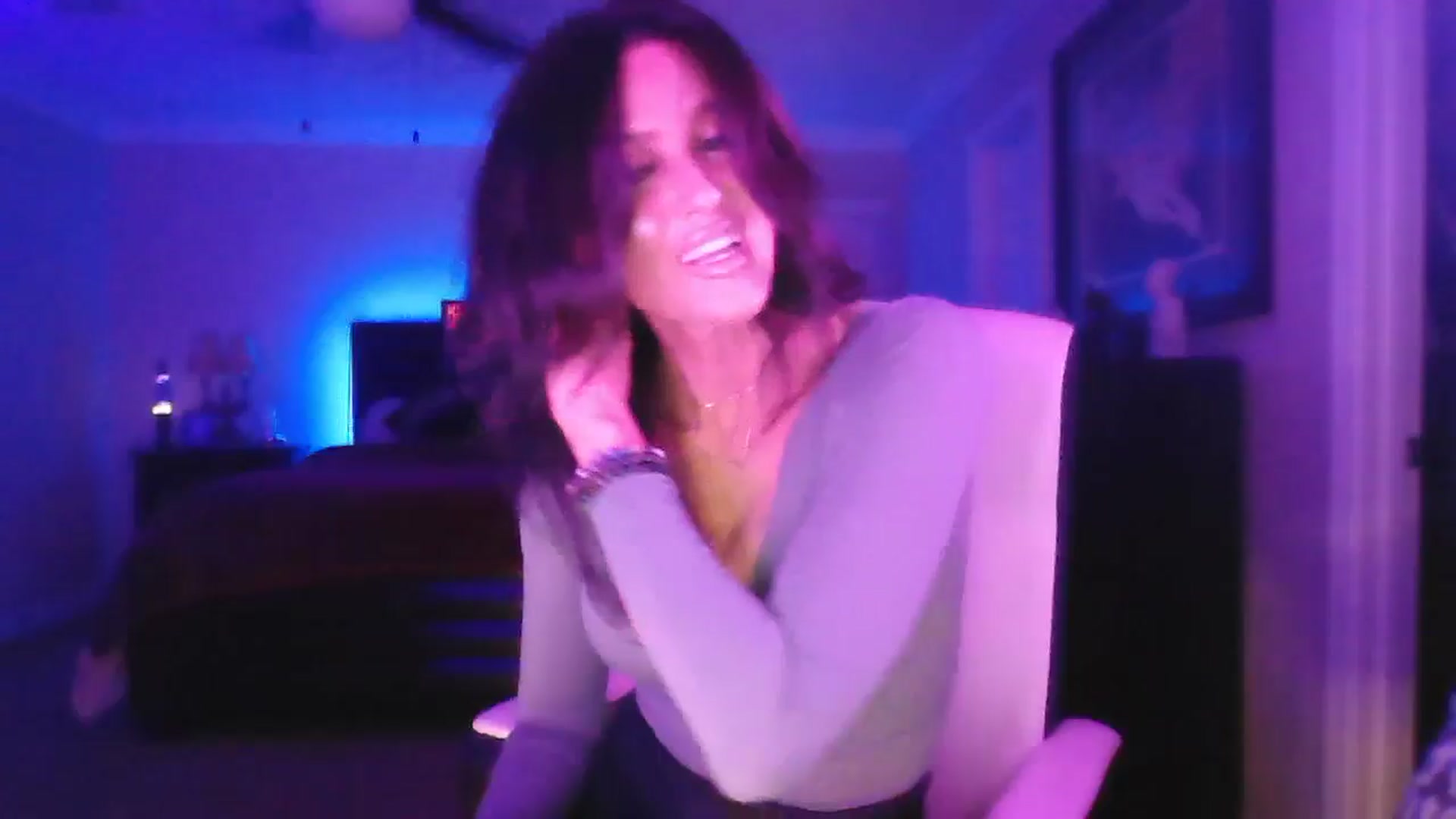 Gallery image thumbnail from DakotaCox's myfreecams stream on, 12/20/2025, 04:00 image 11 of 20
