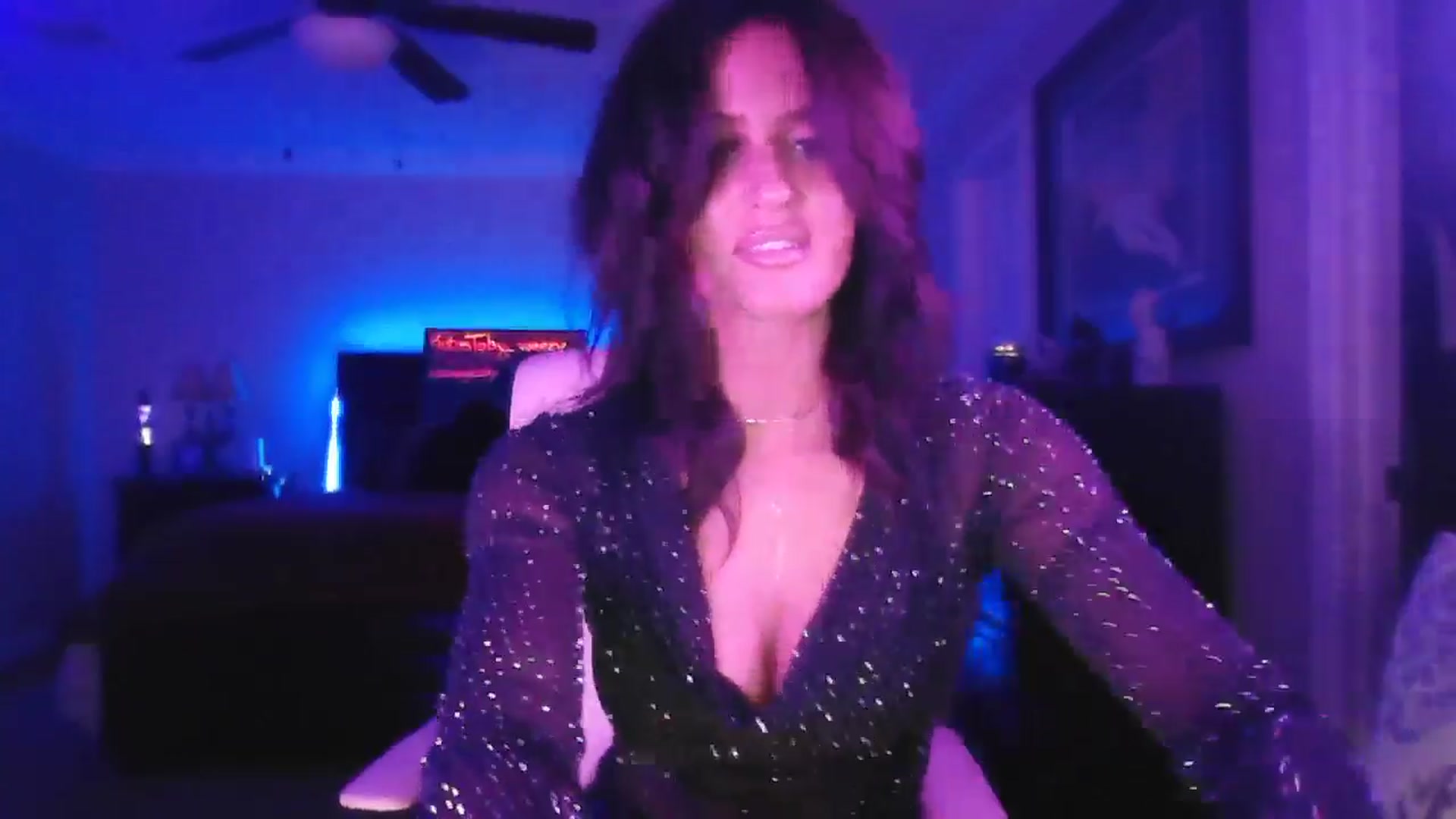 Gallery image thumbnail from DakotaCox's myfreecams stream on, 01/10/2026, 03:16 image 2 of 20