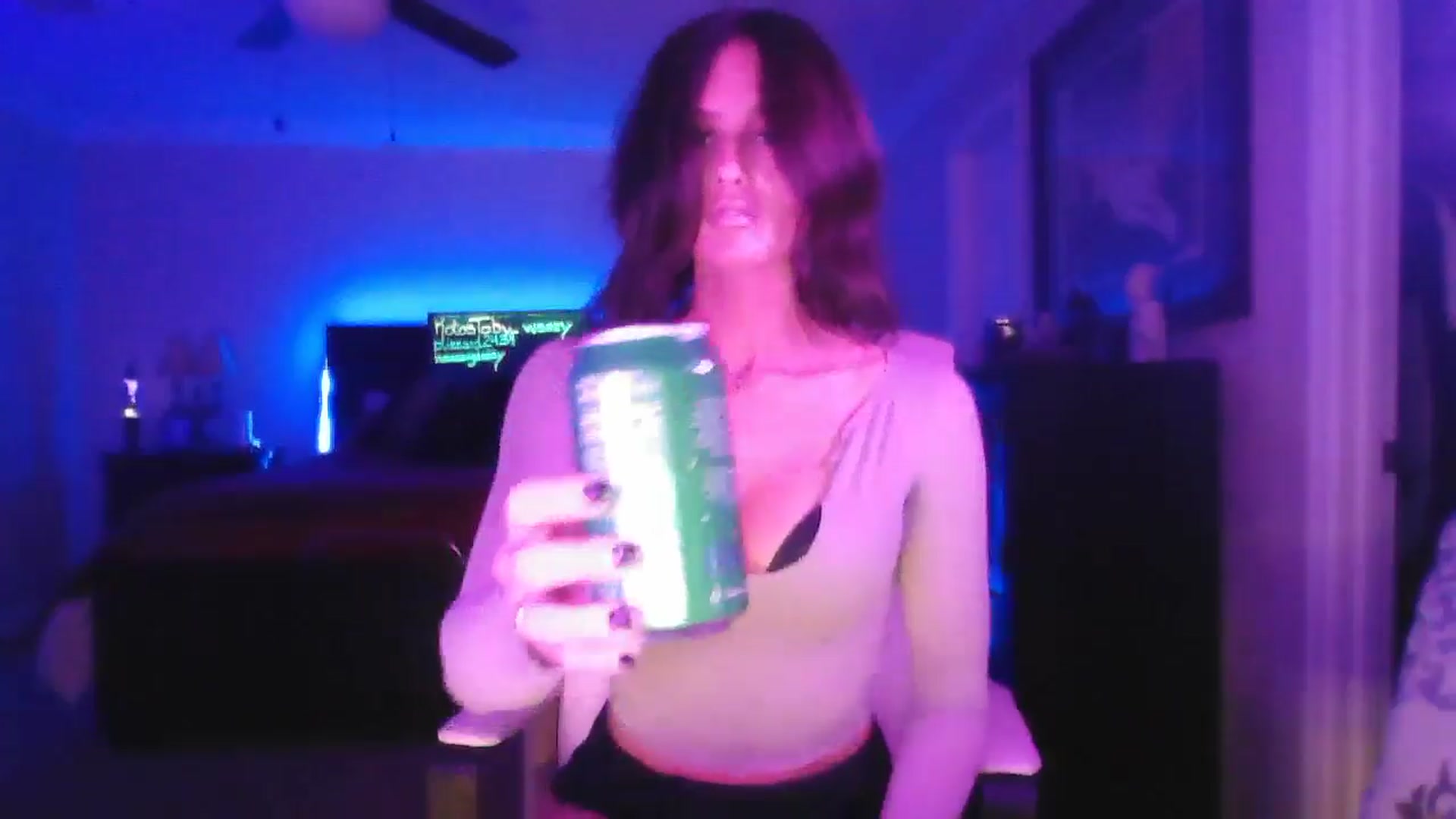 Gallery image thumbnail from DakotaCox's myfreecams stream on, 01/11/2026, 03:51 image 15 of 20