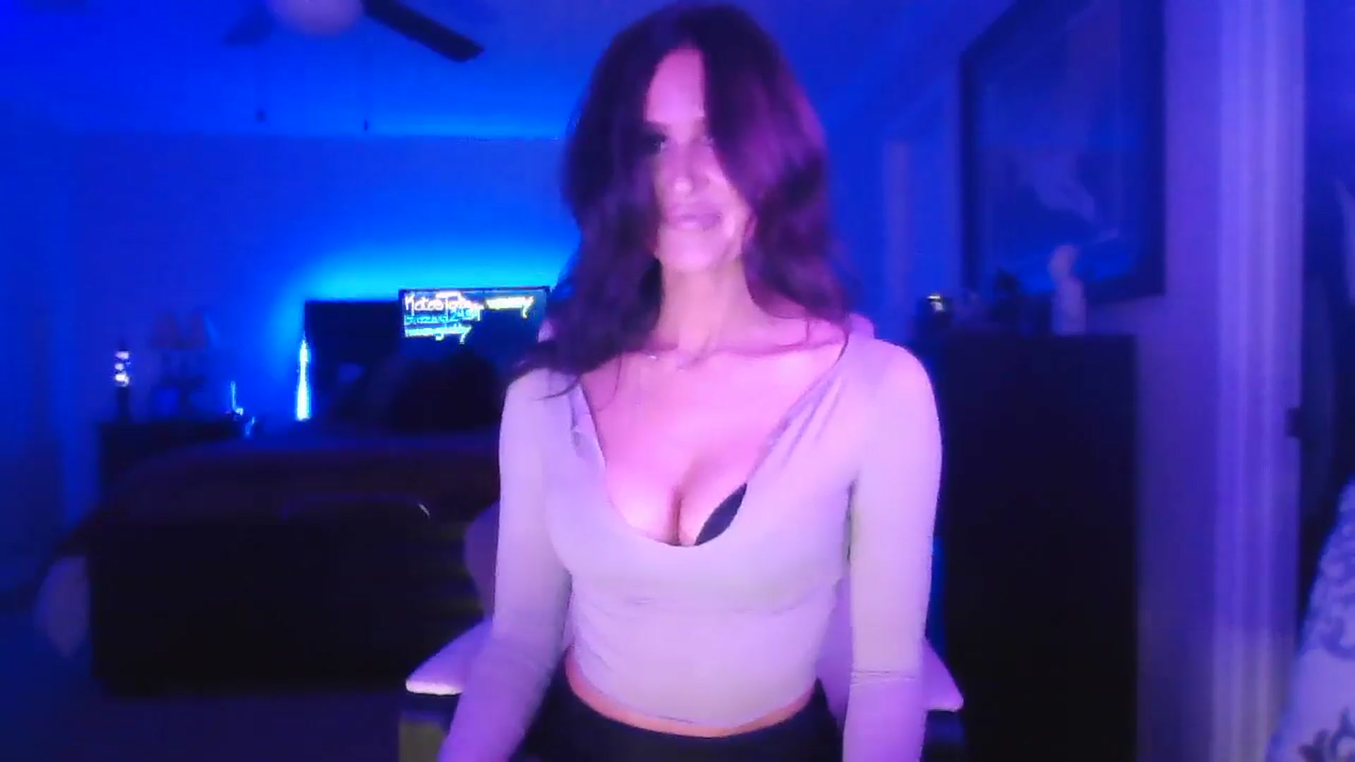 Gallery image thumbnail from DakotaCox's myfreecams stream on, 01/11/2026, 03:51 image 16 of 20